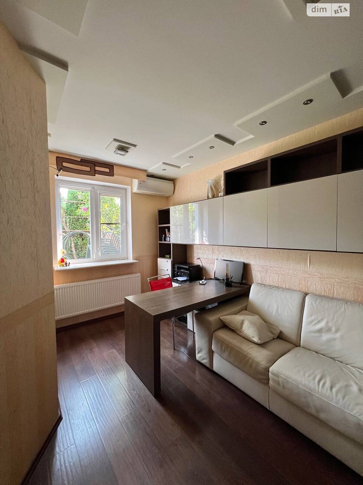 двоповерховий будинок з ремонтом, 136.1 кв. м, цегла. Продаж у Одесі фото 1