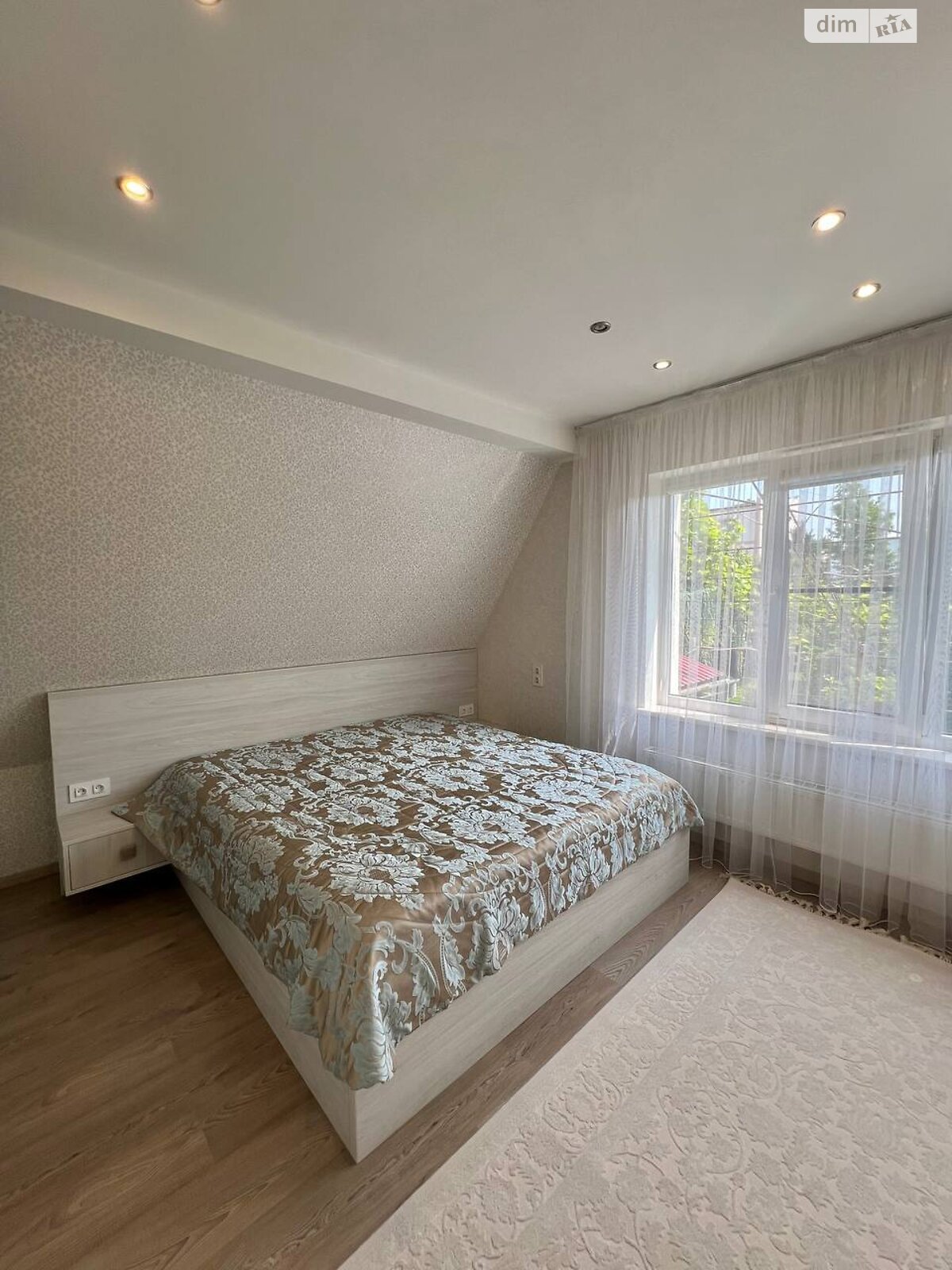 двоповерховий будинок з ремонтом, 136.1 кв. м, цегла. Продаж у Одесі фото 1