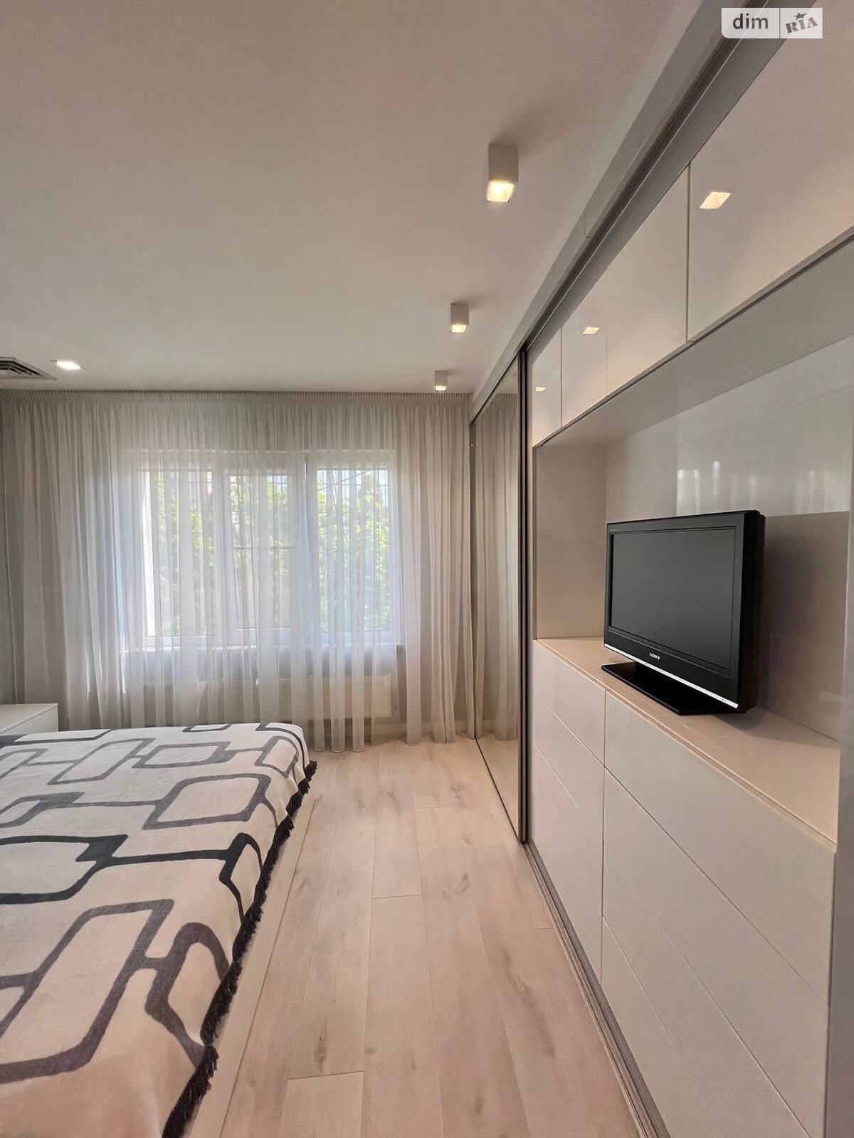 двоповерховий будинок з ремонтом, 136.1 кв. м, цегла. Продаж у Одесі фото 1