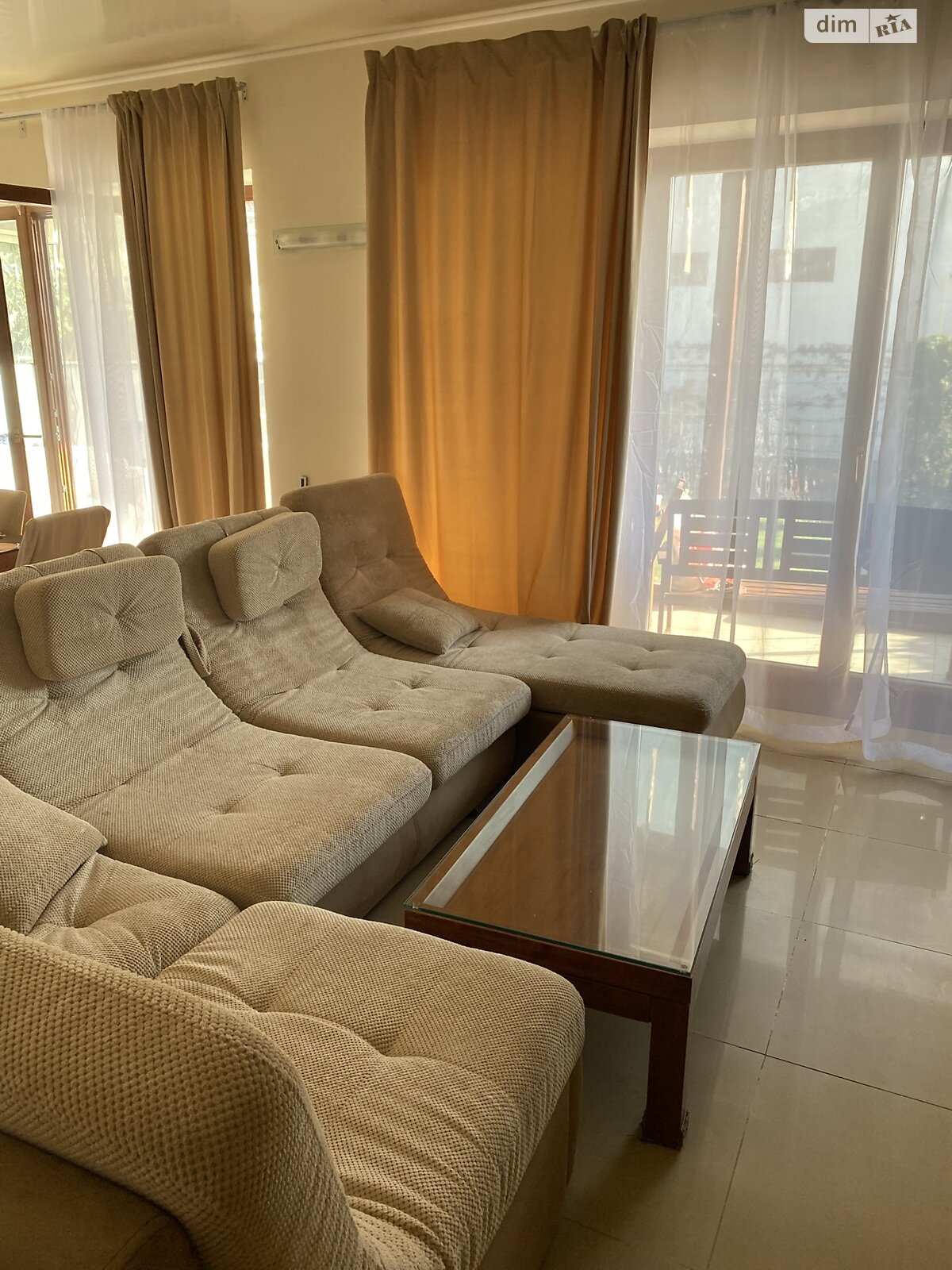 триповерховий будинок з балконом, 154 кв. м, цегла. Продаж в Одесі, район Совіньйон фото 1 триповерховий будинок з балконом, 154 кв. м, цегла. Продаж в Одесі, район Совіньйон фото 1