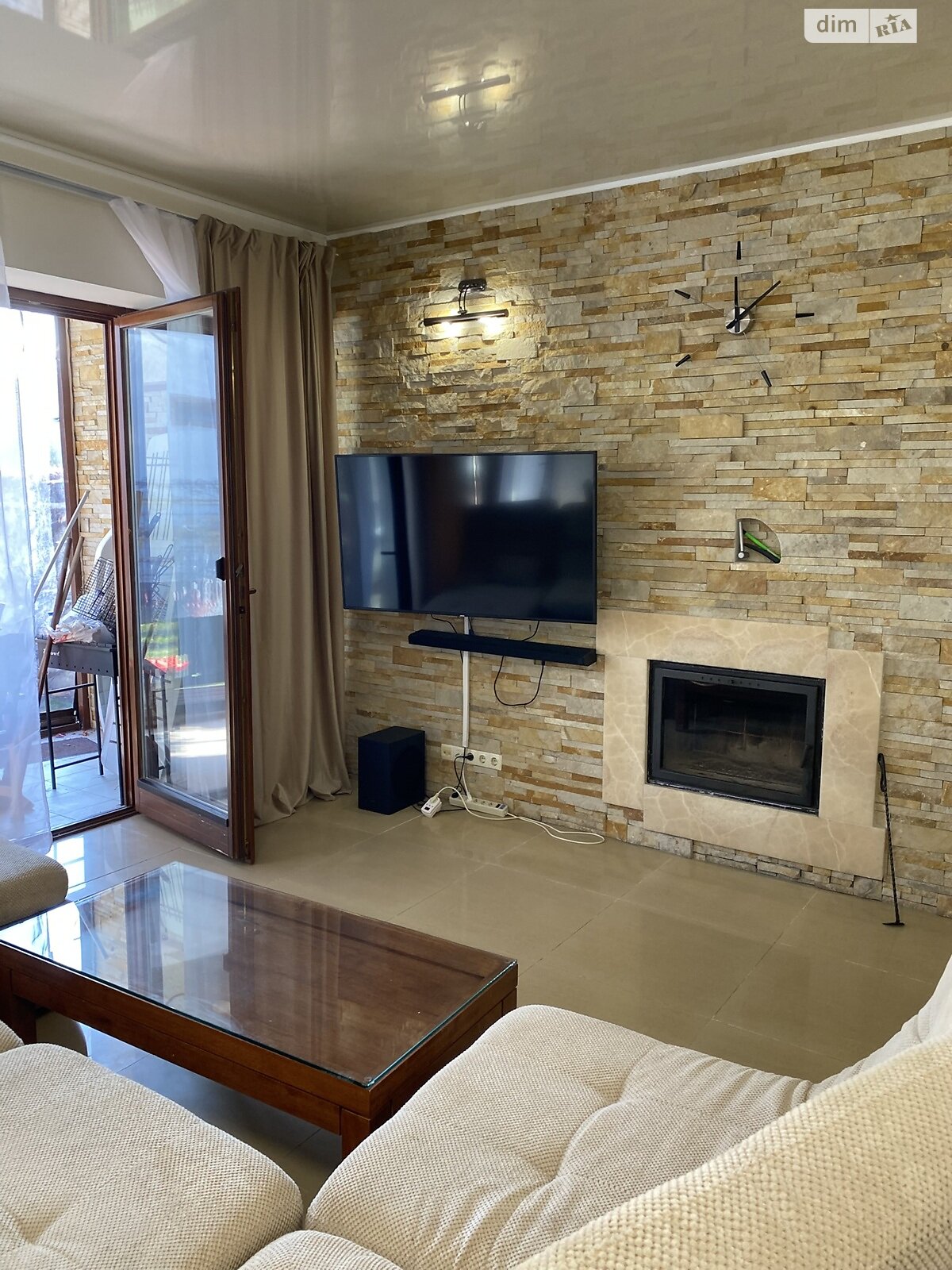 триповерховий будинок з балконом, 154 кв. м, цегла. Продаж в Одесі, район Совіньйон фото 1 триповерховий будинок з балконом, 154 кв. м, цегла. Продаж в Одесі, район Совіньйон фото 1