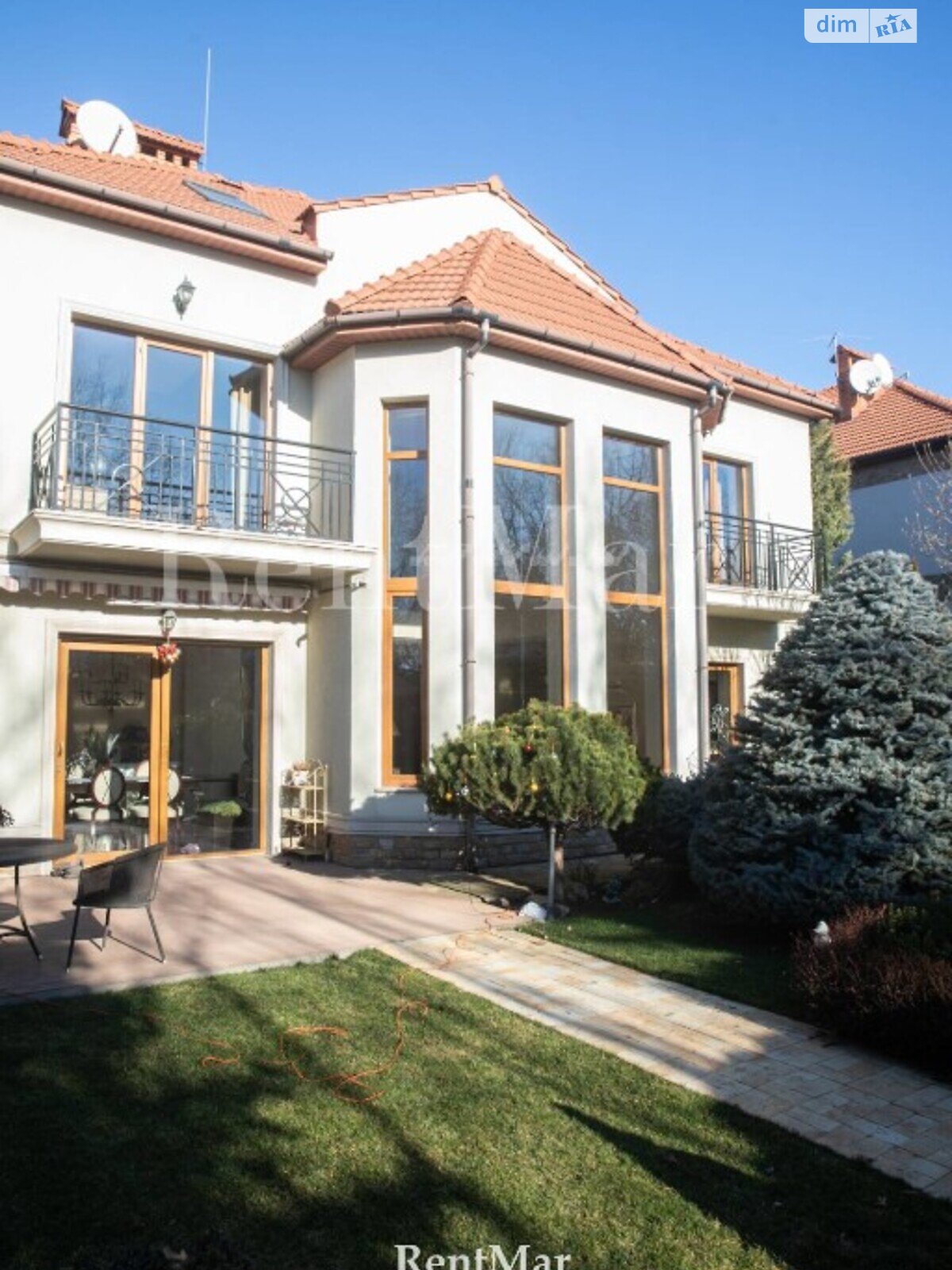 двухэтажный дом с балконом, 486 кв. м, кирпич. Продажа в Одессе район Совиньон фото 1