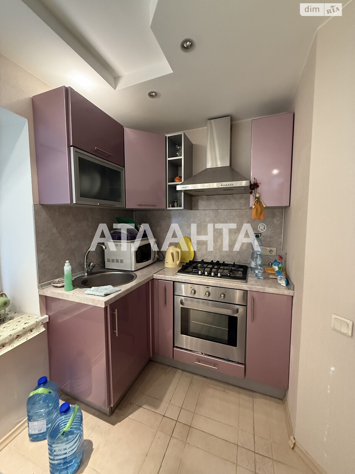 триповерховий будинок бесідка, 230 кв. м, газобетон. Продаж в Одесі, район Совіньйон фото 1 триповерховий будинок бесідка, 230 кв. м, газобетон. Продаж в Одесі, район Совіньйон фото 1