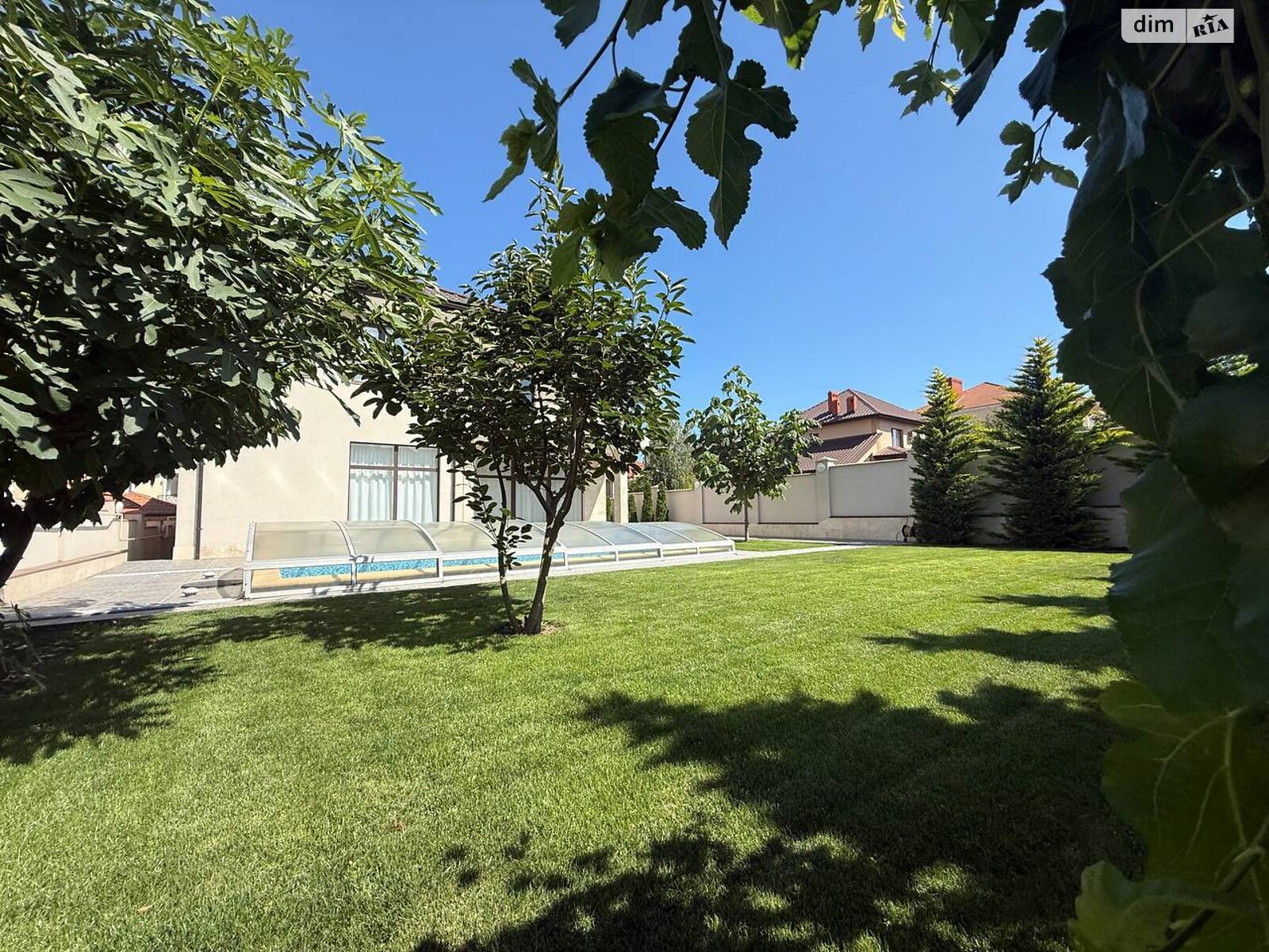 двухэтажный дом с гаражом, 368.1 кв. м, кирпич. Продажа в Лиманке фото 1 двухэтажный дом с гаражом, 368.1 кв. м, кирпич. Продажа в Лиманке фото 1