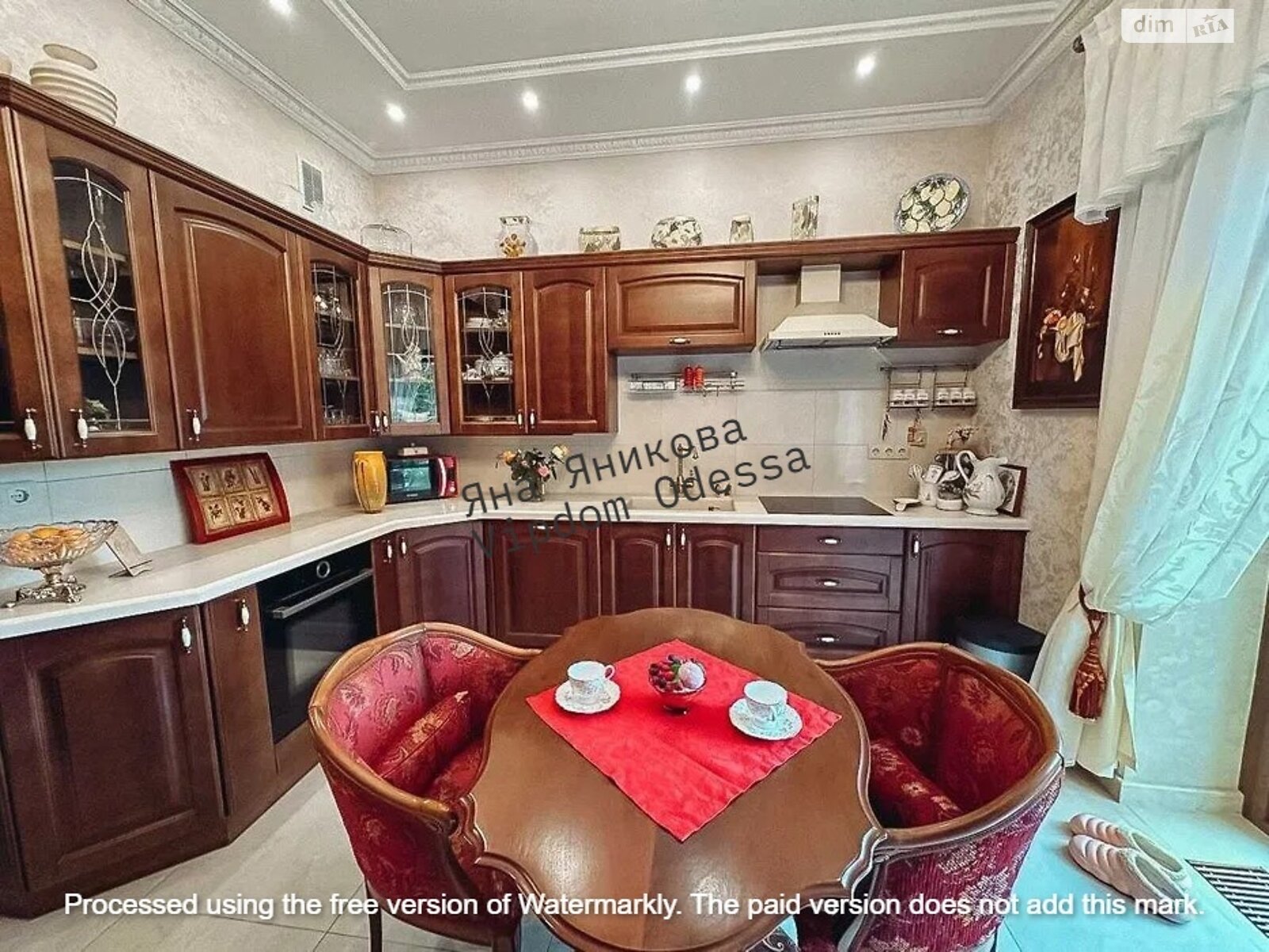 двоповерховий будинок з гаражем, 239.6 кв. м, цегла. Продаж у Лиманці фото 1 двоповерховий будинок з гаражем, 239.6 кв. м, цегла. Продаж у Лиманці фото 1