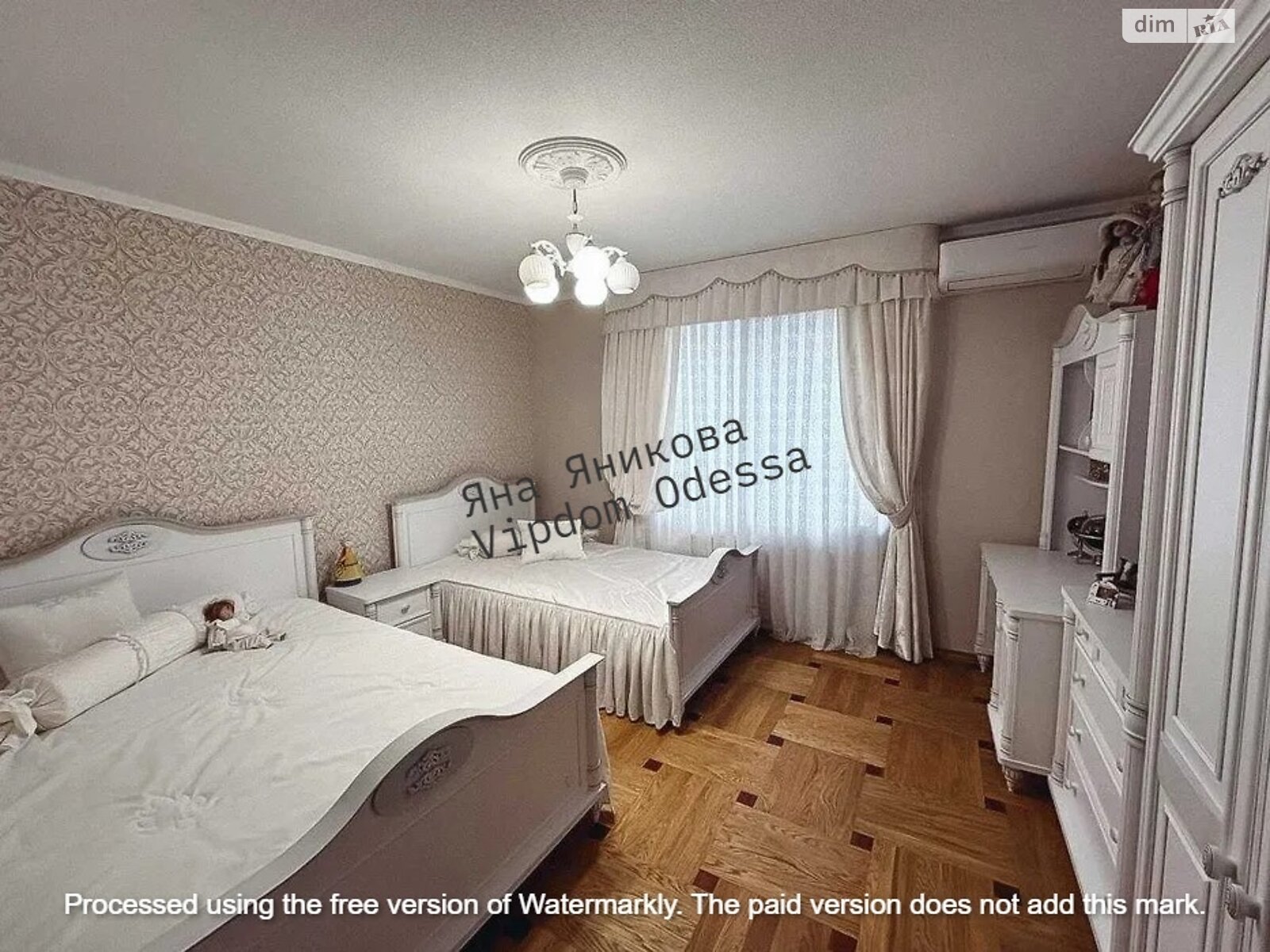 двоповерховий будинок з гаражем, 239.6 кв. м, цегла. Продаж у Лиманці фото 1 двоповерховий будинок з гаражем, 239.6 кв. м, цегла. Продаж у Лиманці фото 1