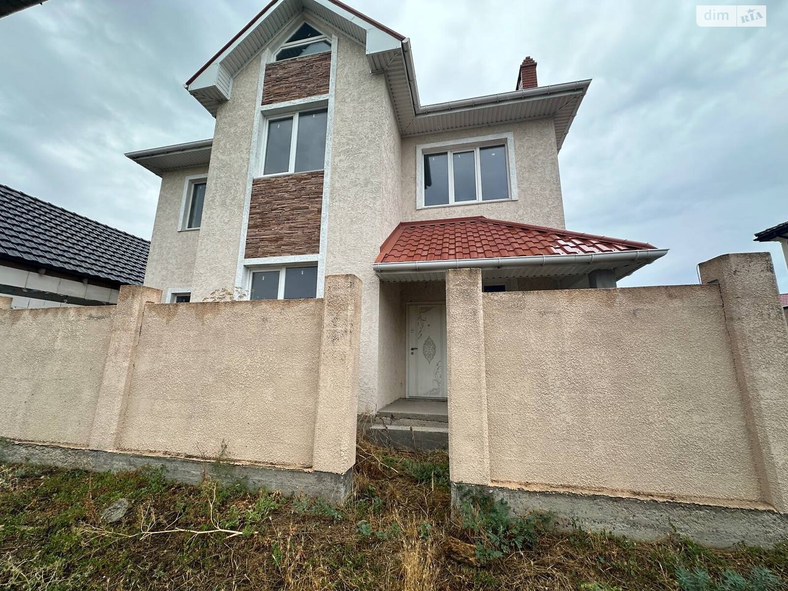 двухэтажный дом с мансардой, 248.9 кв. м, пеноблок. Продажа в Лиманке фото 1 двухэтажный дом с мансардой, 248.9 кв. м, пеноблок. Продажа в Лиманке фото 1