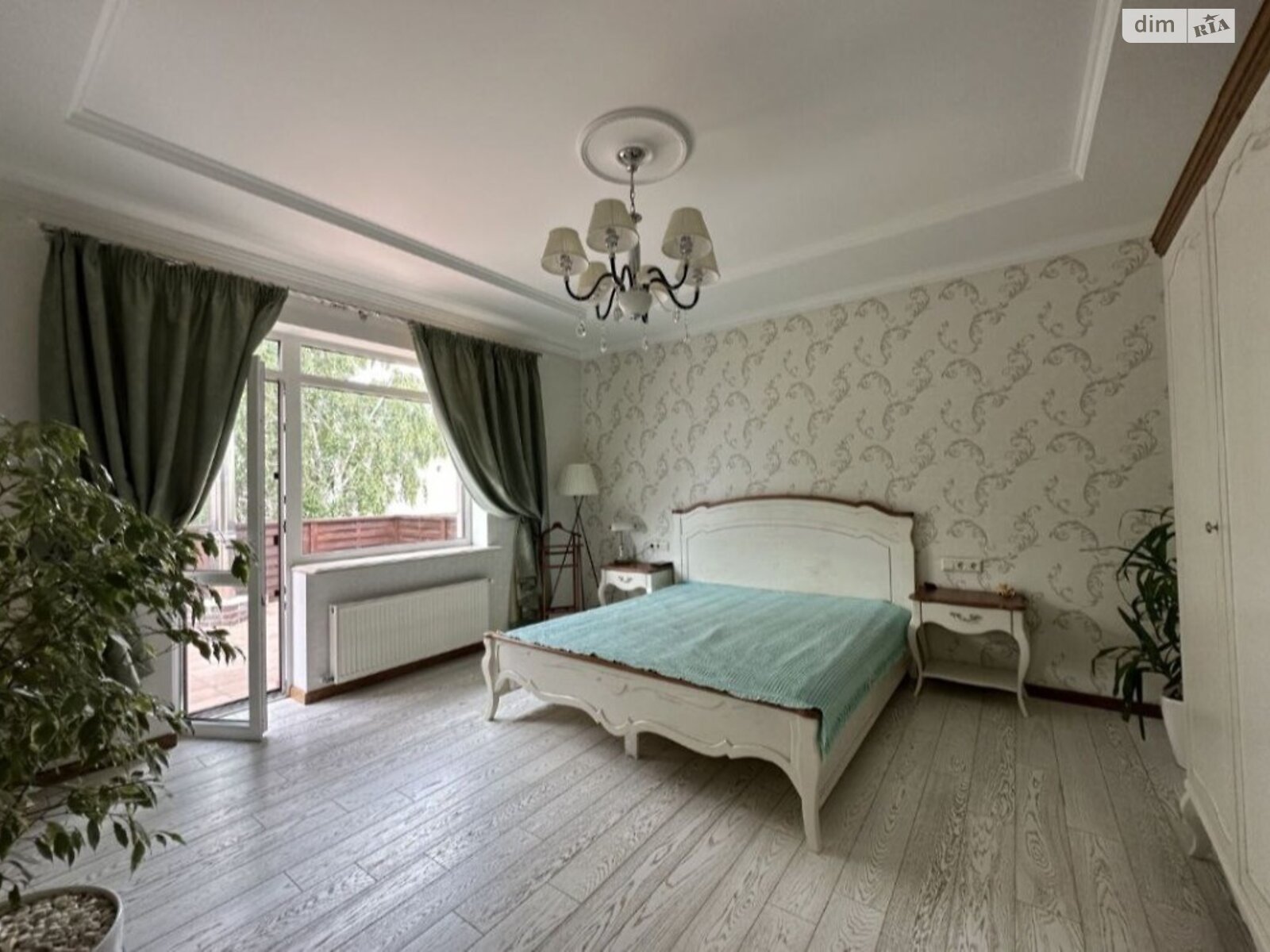 двухэтажный дом с ремонтом, 165 кв. м, кирпич. Продажа в Одессе район Совиньон фото 1