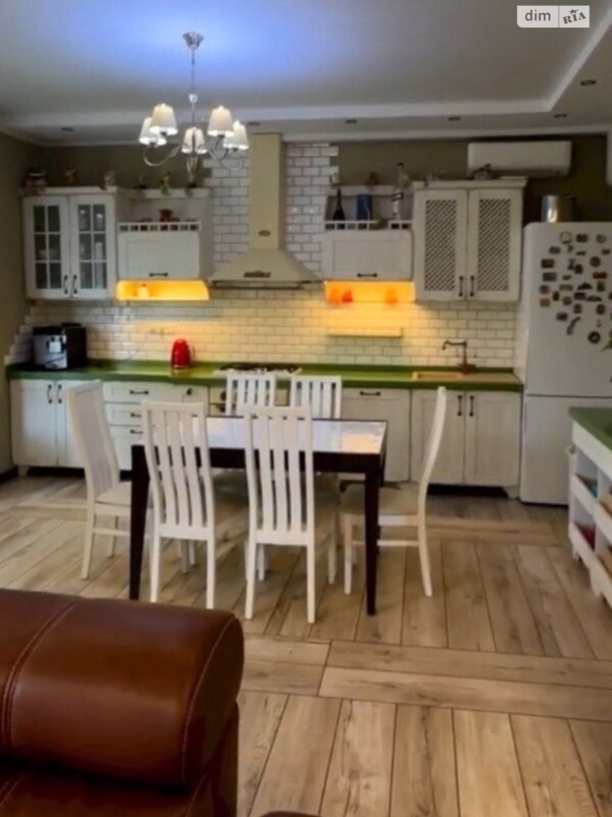 двоповерховий будинок з верандою, 164.4 кв. м, цегла. Продаж в Одесі, район Совіньйон фото 1 двоповерховий будинок з верандою, 164.4 кв. м, цегла. Продаж в Одесі, район Совіньйон фото 1