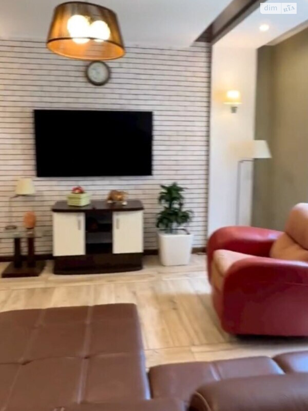 двоповерховий будинок з верандою, 164.4 кв. м, цегла. Продаж в Одесі, район Совіньйон фото 1 двоповерховий будинок з верандою, 164.4 кв. м, цегла. Продаж в Одесі, район Совіньйон фото 1