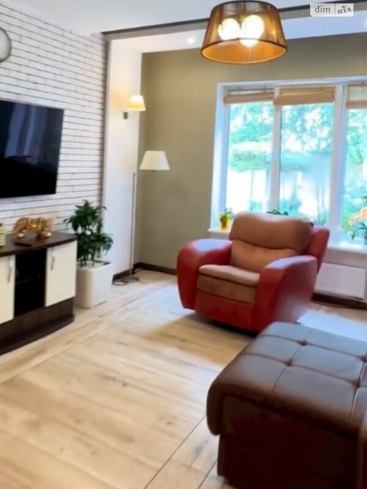 двоповерховий будинок з верандою, 164.4 кв. м, цегла. Продаж в Одесі, район Совіньйон фото 1 двоповерховий будинок з верандою, 164.4 кв. м, цегла. Продаж в Одесі, район Совіньйон фото 1