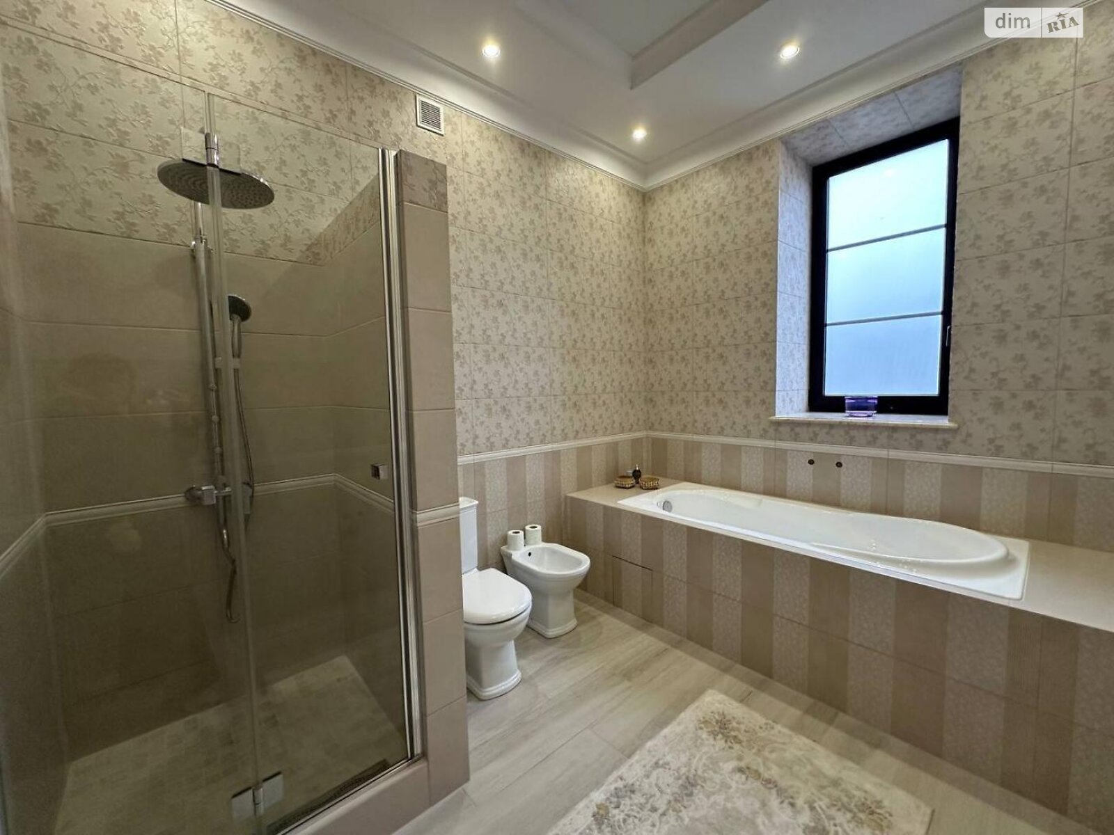 двухэтажный дом, 677 кв. м, кирпич. Продажа в Одессе район Совиньон фото 1