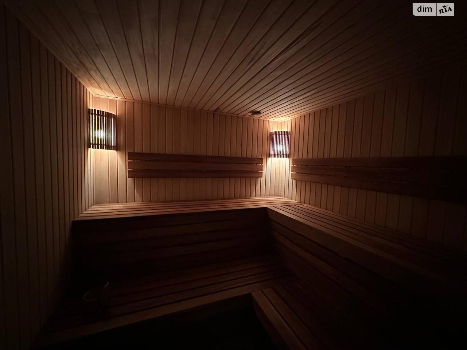 двухэтажный дом, 677 кв. м, кирпич. Продажа в Одессе район Совиньон фото 1