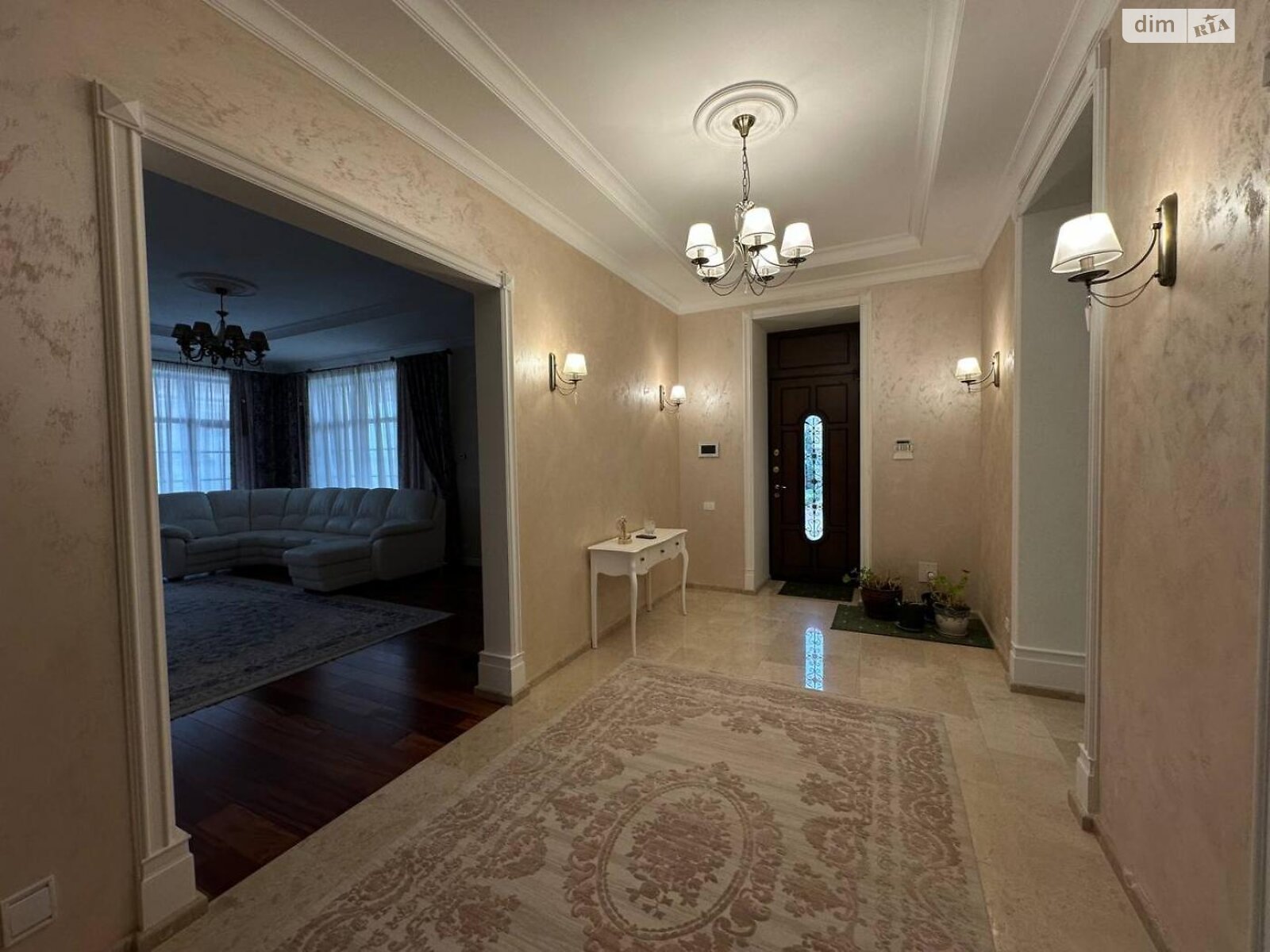 двухэтажный дом, 677 кв. м, кирпич. Продажа в Одессе район Совиньон фото 1