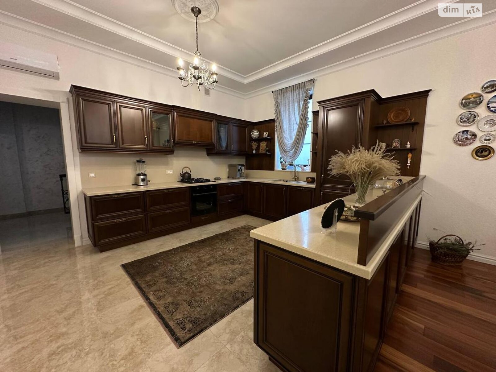 двухэтажный дом, 677 кв. м, кирпич. Продажа в Одессе район Совиньон фото 1