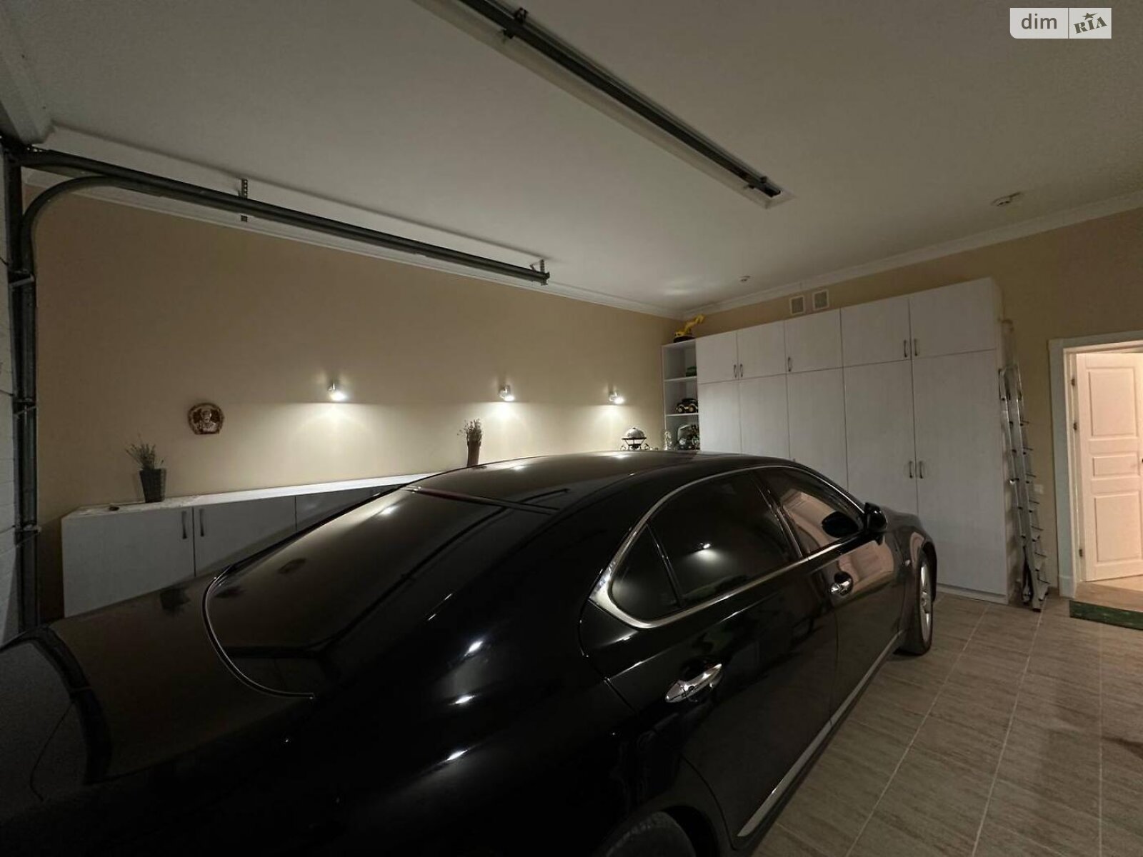 двухэтажный дом, 677 кв. м, кирпич. Продажа в Одессе район Совиньон фото 1