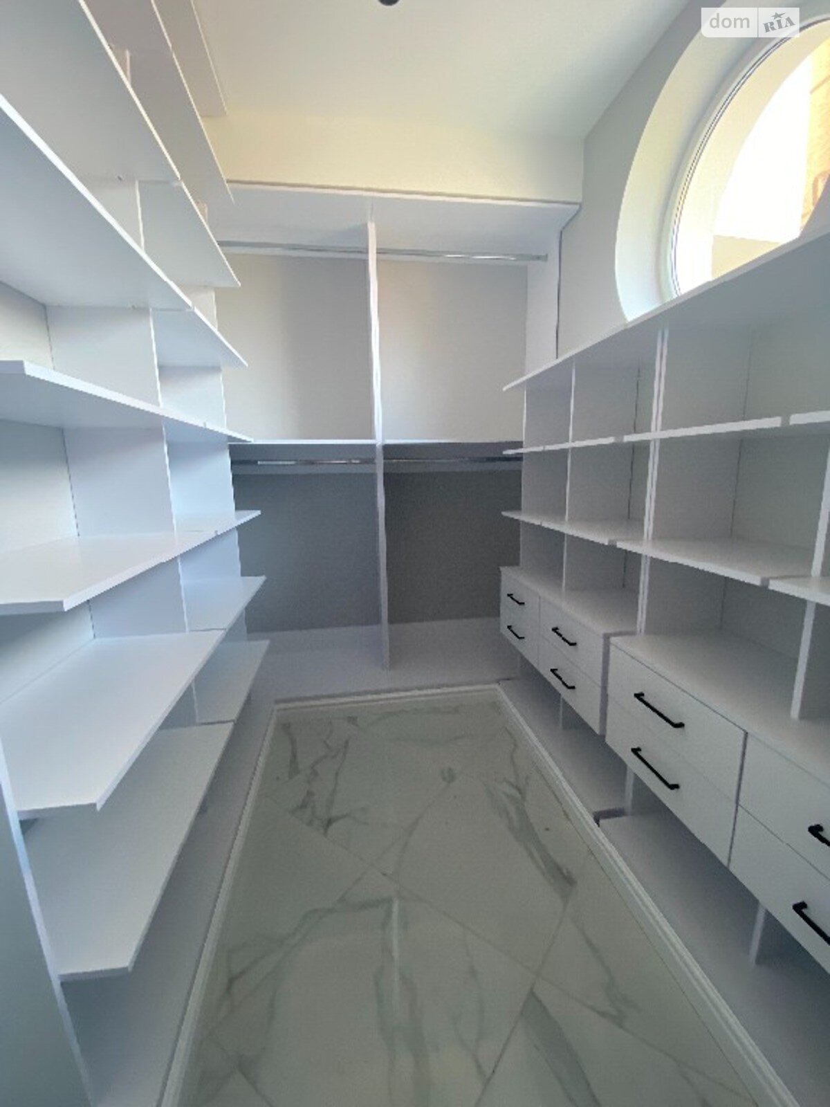 двоповерховий будинок з опаленням, 170 кв. м, газобетон. Продаж в Одесі, район Совіньйон фото 1 двоповерховий будинок з опаленням, 170 кв. м, газобетон. Продаж в Одесі, район Совіньйон фото 1