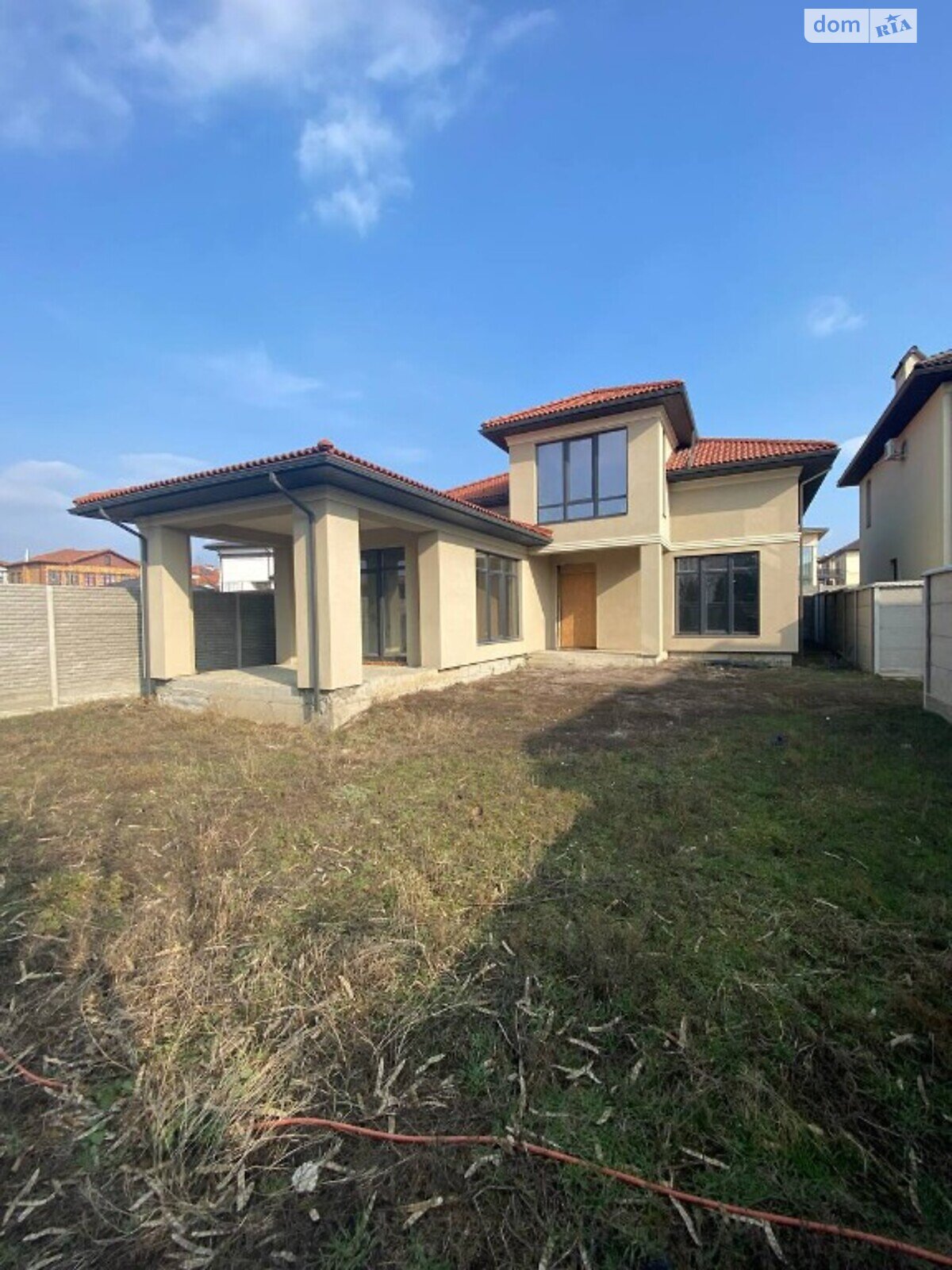 двоповерховий будинок, 207 кв. м, пенобетон. Продаж в Одесі, район Совіньйон фото 1 двоповерховий будинок, 207 кв. м, пенобетон. Продаж в Одесі, район Совіньйон фото 1