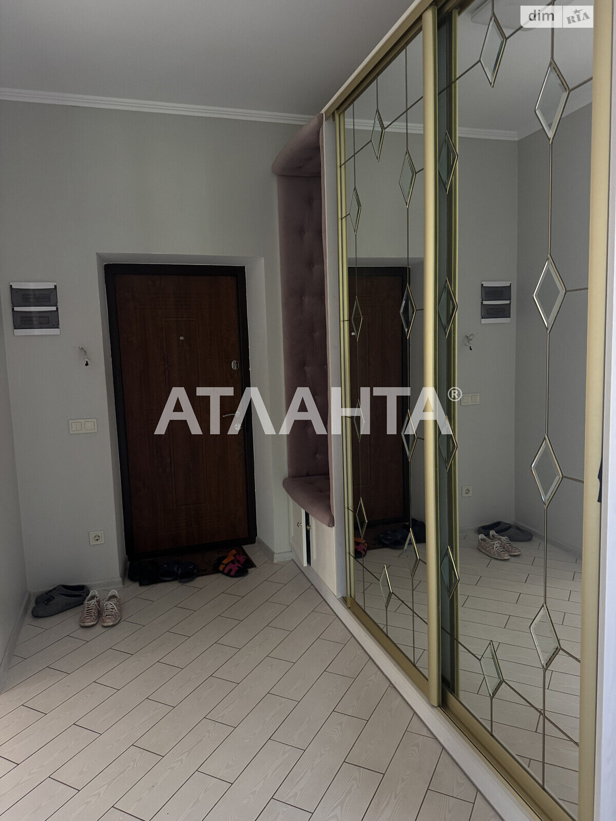двухэтажный дом, 135 кв. м, газобетон. Продажа в Одессе район Совиньон фото 1 двухэтажный дом, 135 кв. м, газобетон. Продажа в Одессе район Совиньон фото 1