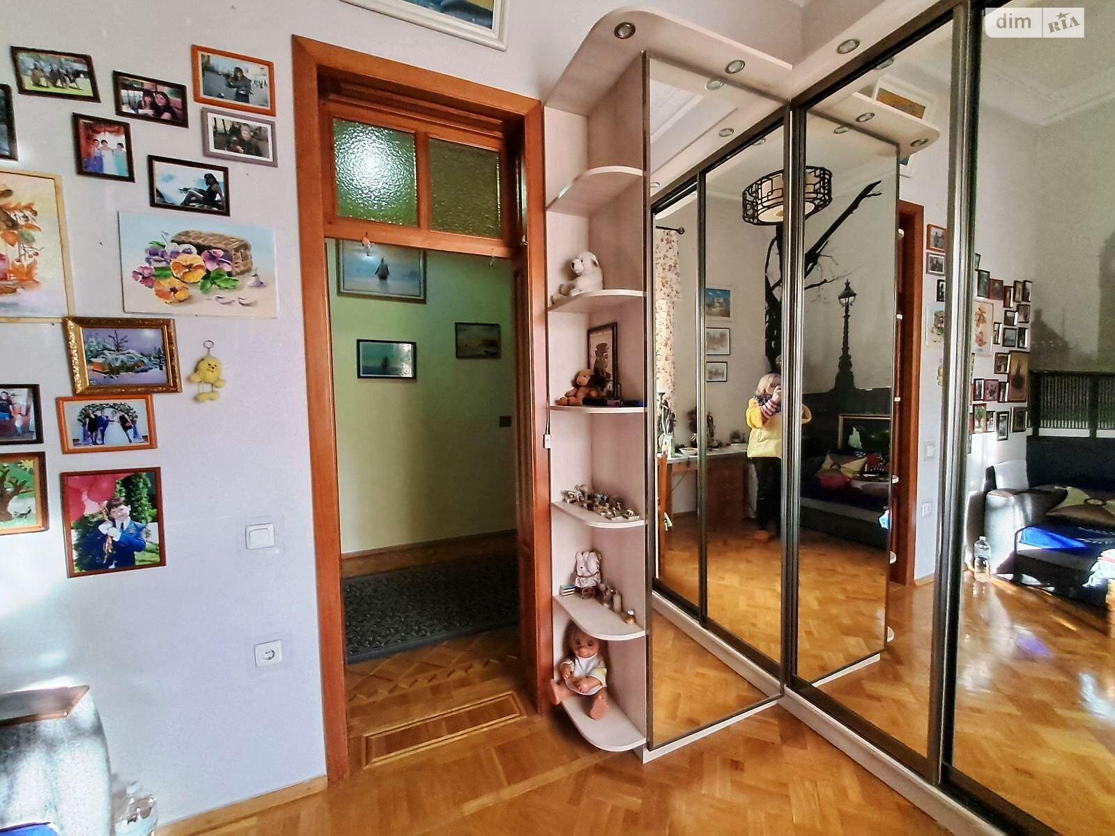 двухэтажный дом, 295 кв. м, кирпич. Продажа в Одессе район Средний Фонтан фото 1