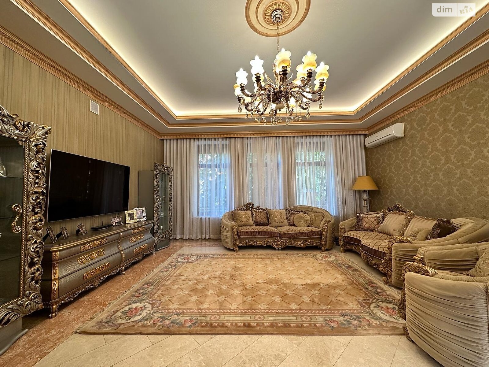 двухэтажный дом с гаражом, 500 кв. м, кирпич. Продажа в Одессе район Средний Фонтан фото 1