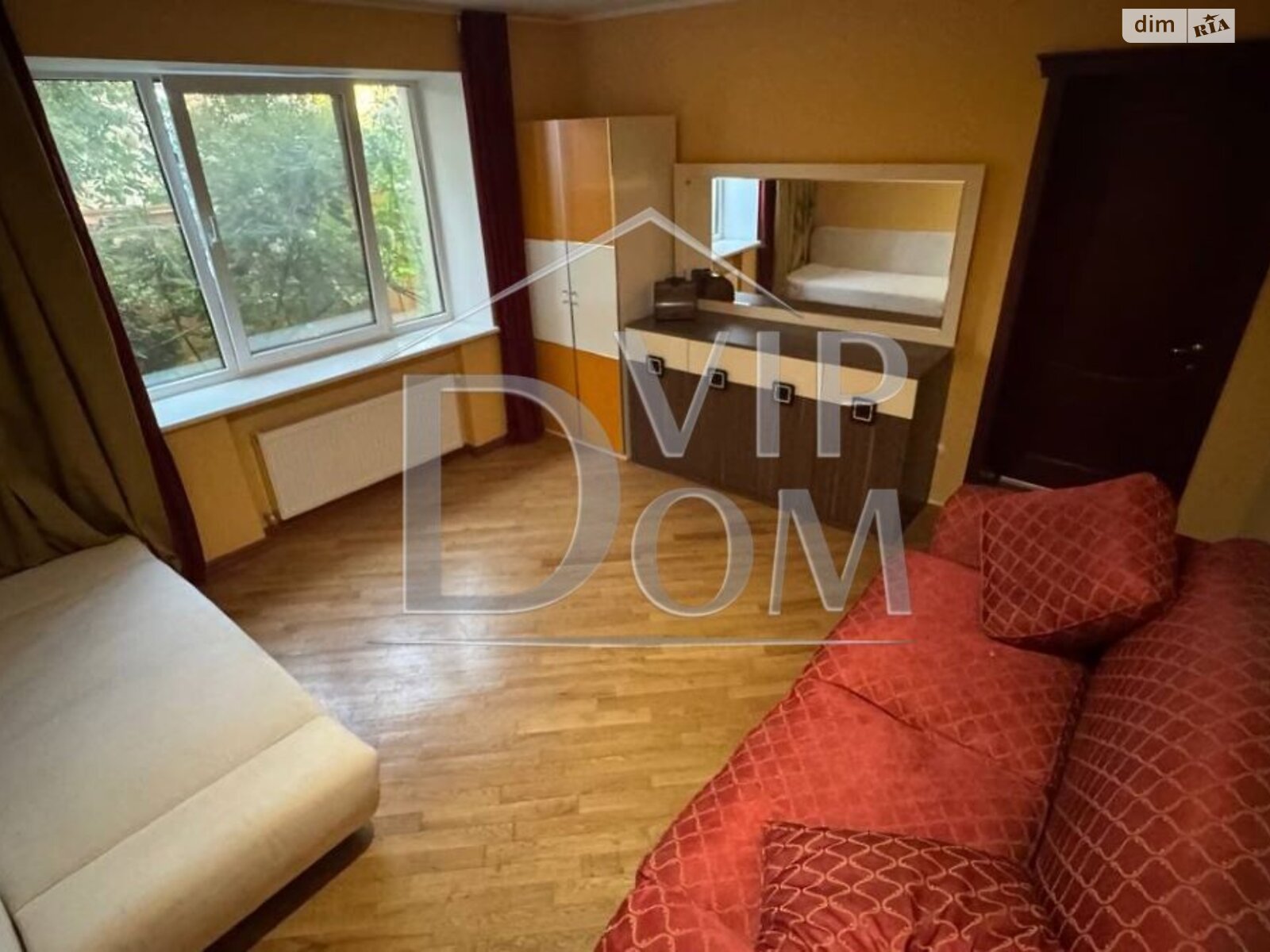 триповерховий будинок з мансардою, 248 кв. м, ракушняк. Продаж в Одесі, район Середній Фонтан фото 1 триповерховий будинок з мансардою, 248 кв. м, ракушняк. Продаж в Одесі, район Середній Фонтан фото 1