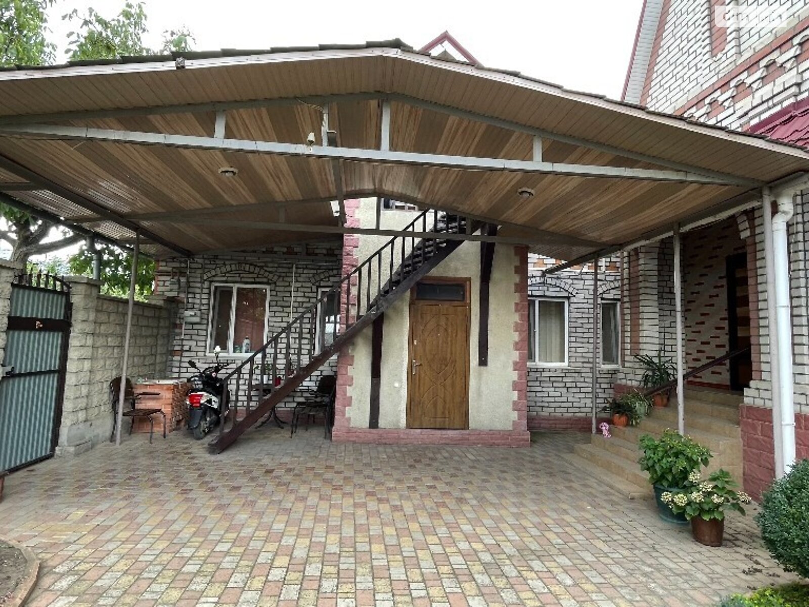 двухэтажный дом с верандой, 322.5 кв. м, кирпич. Продажа в Одессе район Пересыпский фото 1 двухэтажный дом с верандой, 322.5 кв. м, кирпич. Продажа в Одессе район Пересыпский фото 1