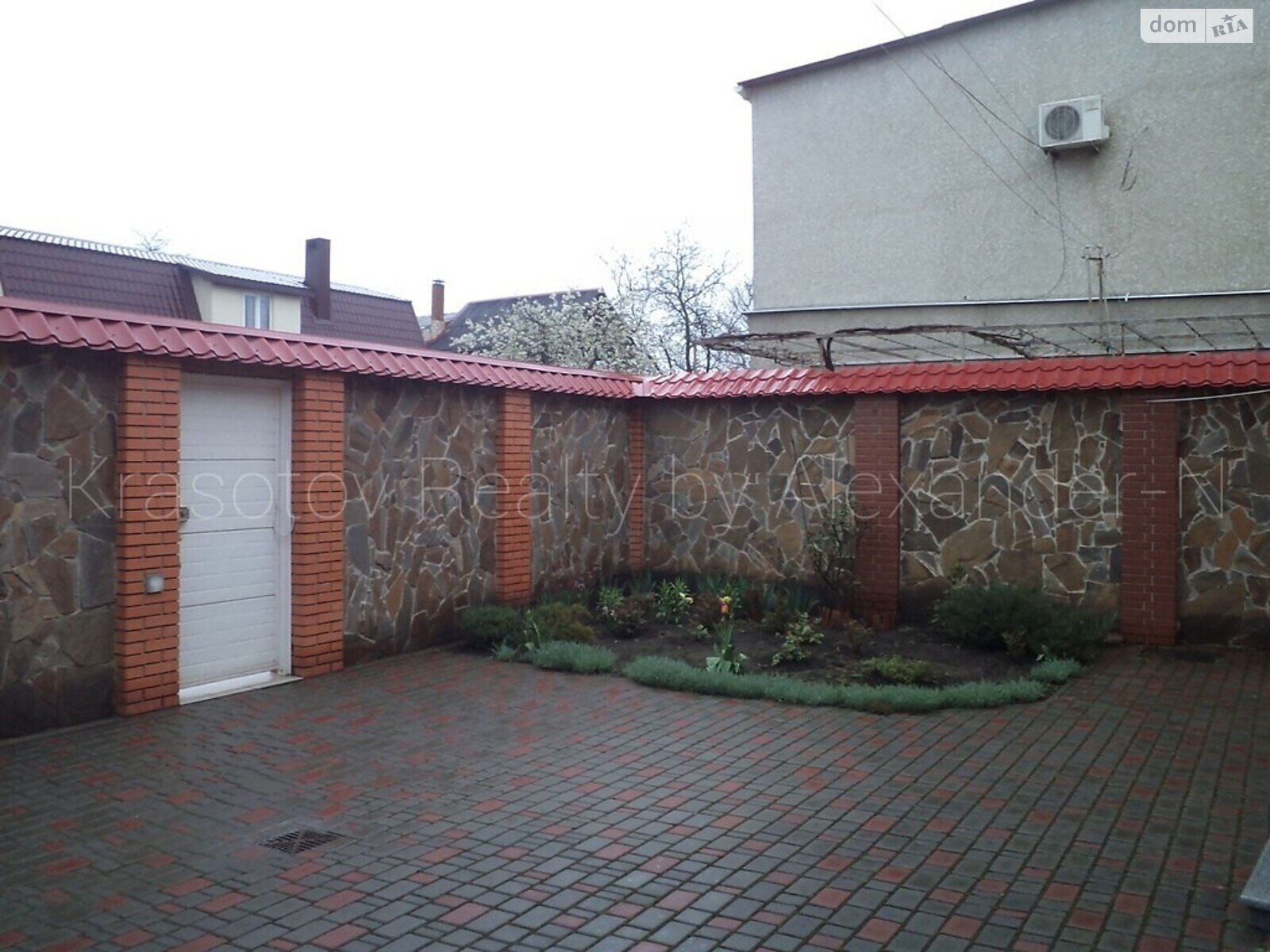 двухэтажный дом с ремонтом, 286 кв. м, ракушечник (ракушняк). Продажа в Одессе район Пересыпский фото 1