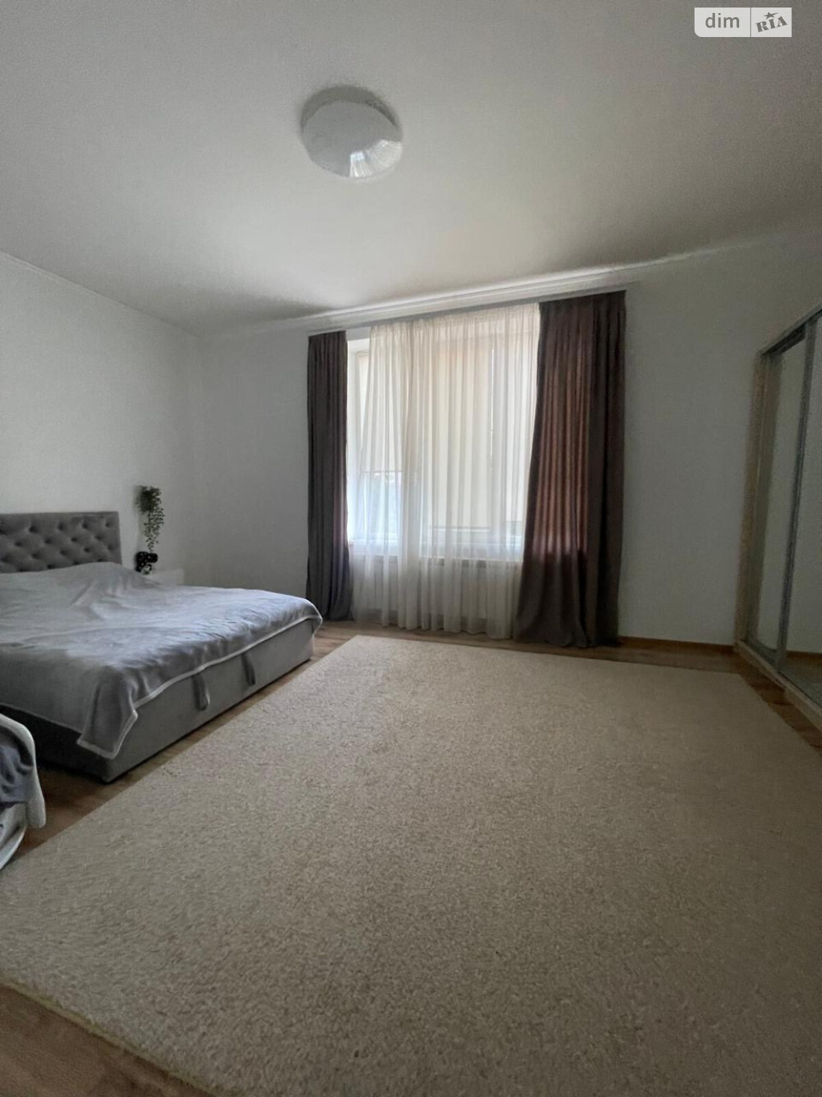 трехэтажный дом, 180 кв. м, кирпич. Продажа в Одессе район Таирова фото 1 трехэтажный дом, 180 кв. м, кирпич. Продажа в Одессе район Таирова фото 1