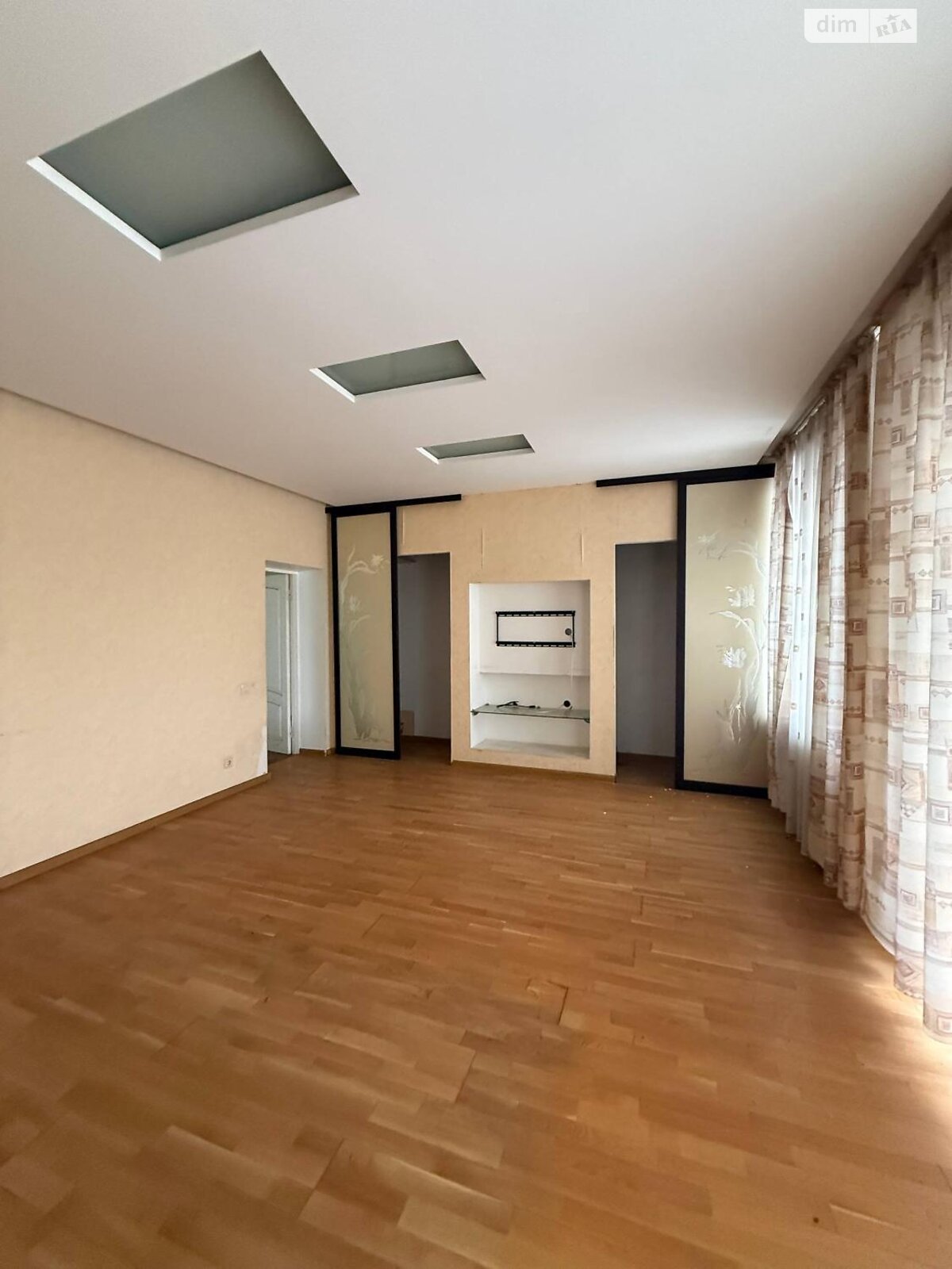 трехэтажный дом, 464.8 кв. м, кирпич. Продажа в Одессе район Таирова фото 1