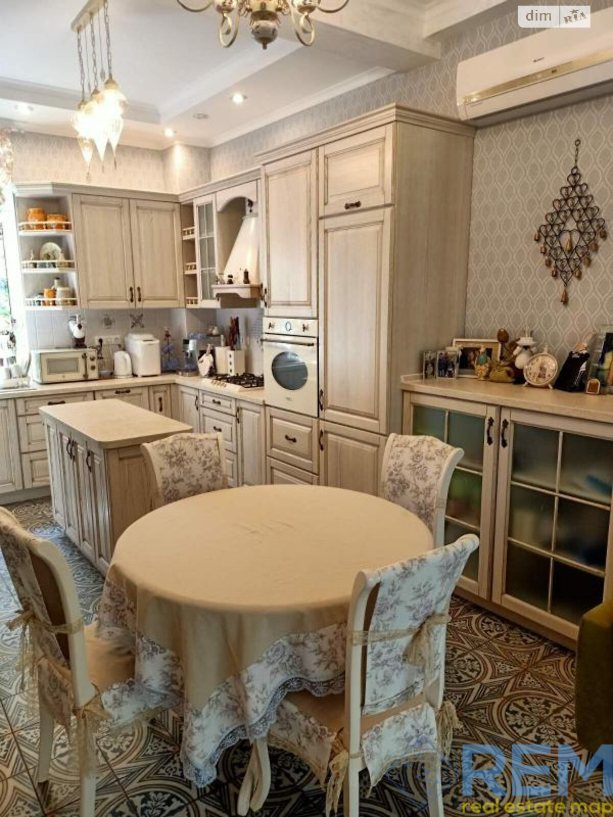 двухэтажный дом, 185 кв. м, газобетон. Продажа в Одессе район Таирова фото 1