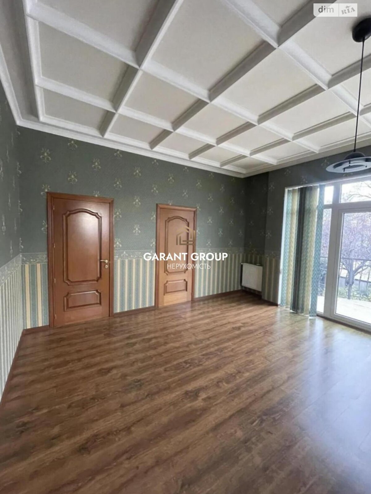 двухэтажный дом, 390 кв. м, кирпич. Продажа в Одессе район Средний Фонтан фото 1