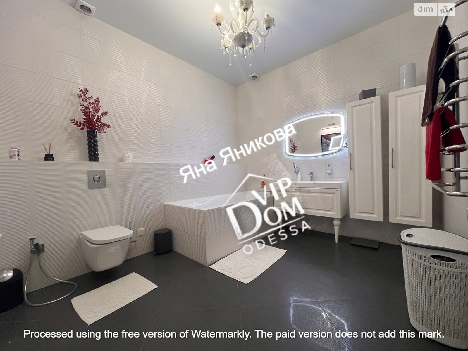 одноэтажный дом с гаражом, 300 кв. м, кирпич. Продажа в Одессе район Царское Село фото 1