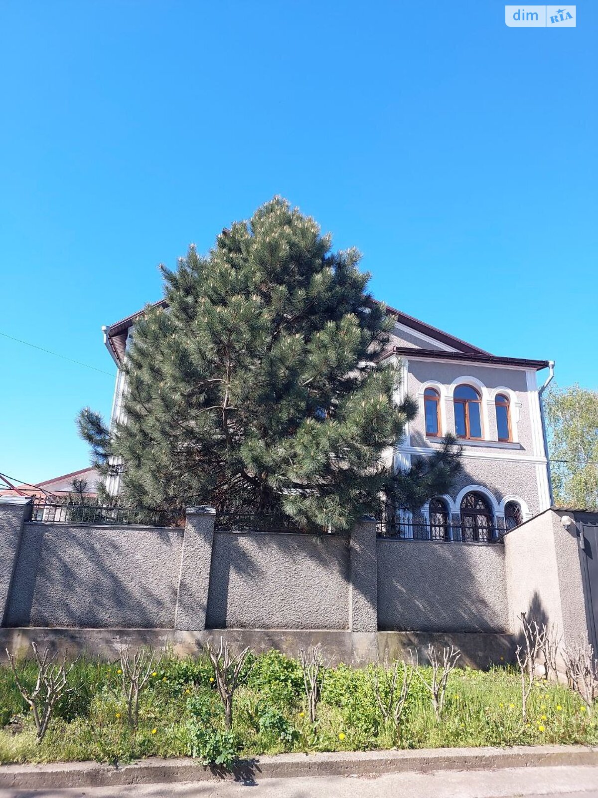 двухэтажный дом с верандой, 362.7 кв. м, ракушечник (ракушняк). Продажа в Лиманке фото 1 двухэтажный дом с верандой, 362.7 кв. м, ракушечник (ракушняк). Продажа в Лиманке фото 1