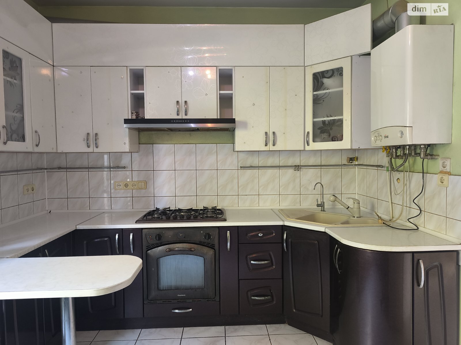 одноэтажный дом с отоплением, 137 кв. м, кирпич. Продажа в Одессе район Царское Село фото 1