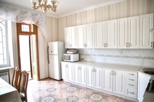 трехэтажный дом с отоплением, 300 кв. м, кирпич. Продажа в Одессе район Царское Село фото 2