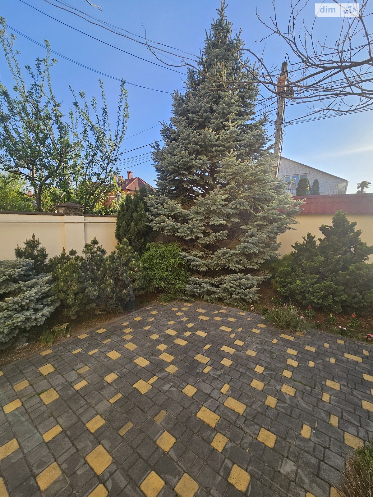 двухэтажный дом с гаражом, 500 кв. м, кирпич. Продажа в Одессе район Царское Село фото 1 двухэтажный дом с гаражом, 500 кв. м, кирпич. Продажа в Одессе район Царское Село фото 1
