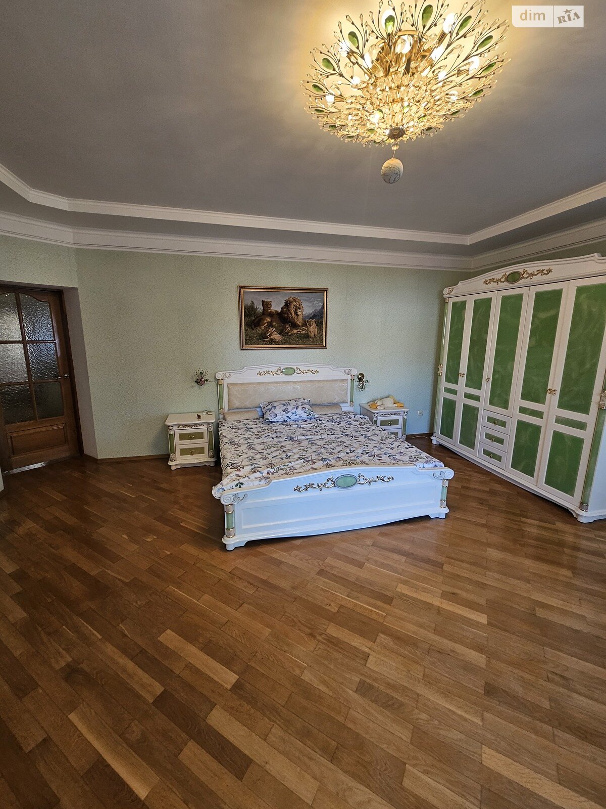 двухэтажный дом с гаражом, 500 кв. м, кирпич. Продажа в Одессе район Царское Село фото 1 двухэтажный дом с гаражом, 500 кв. м, кирпич. Продажа в Одессе район Царское Село фото 1