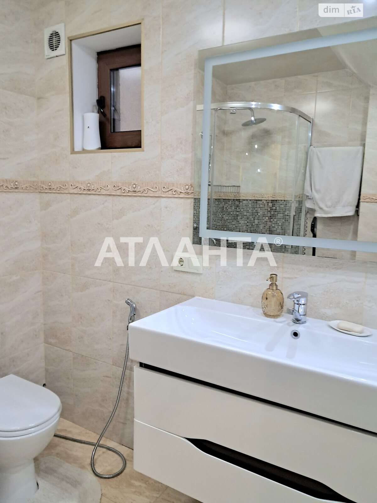 двухэтажный дом беседка, 135 кв. м, ракушечник (ракушняк). Продажа в Одессе район Вузовский фото 1