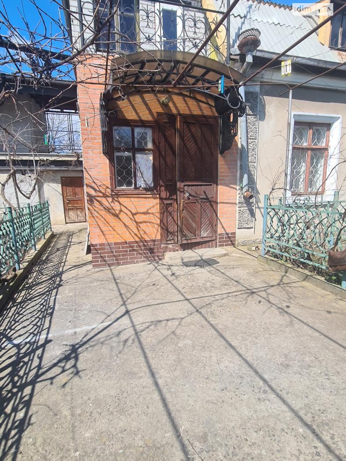 двухэтажный дом с гаражом, 213.1 кв. м, кирпич. Продажа в Одессе фото 1 двухэтажный дом с гаражом, 213.1 кв. м, кирпич. Продажа в Одессе фото 1