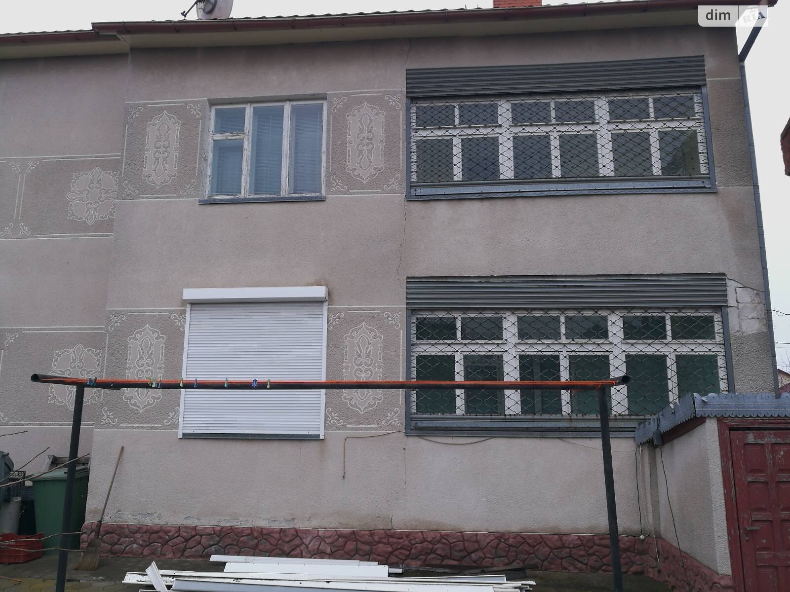 трехэтажный дом с гаражом, 396.6 кв. м, ракушечник (ракушняк). Продажа в Одессе район Золотая Горка фото 1