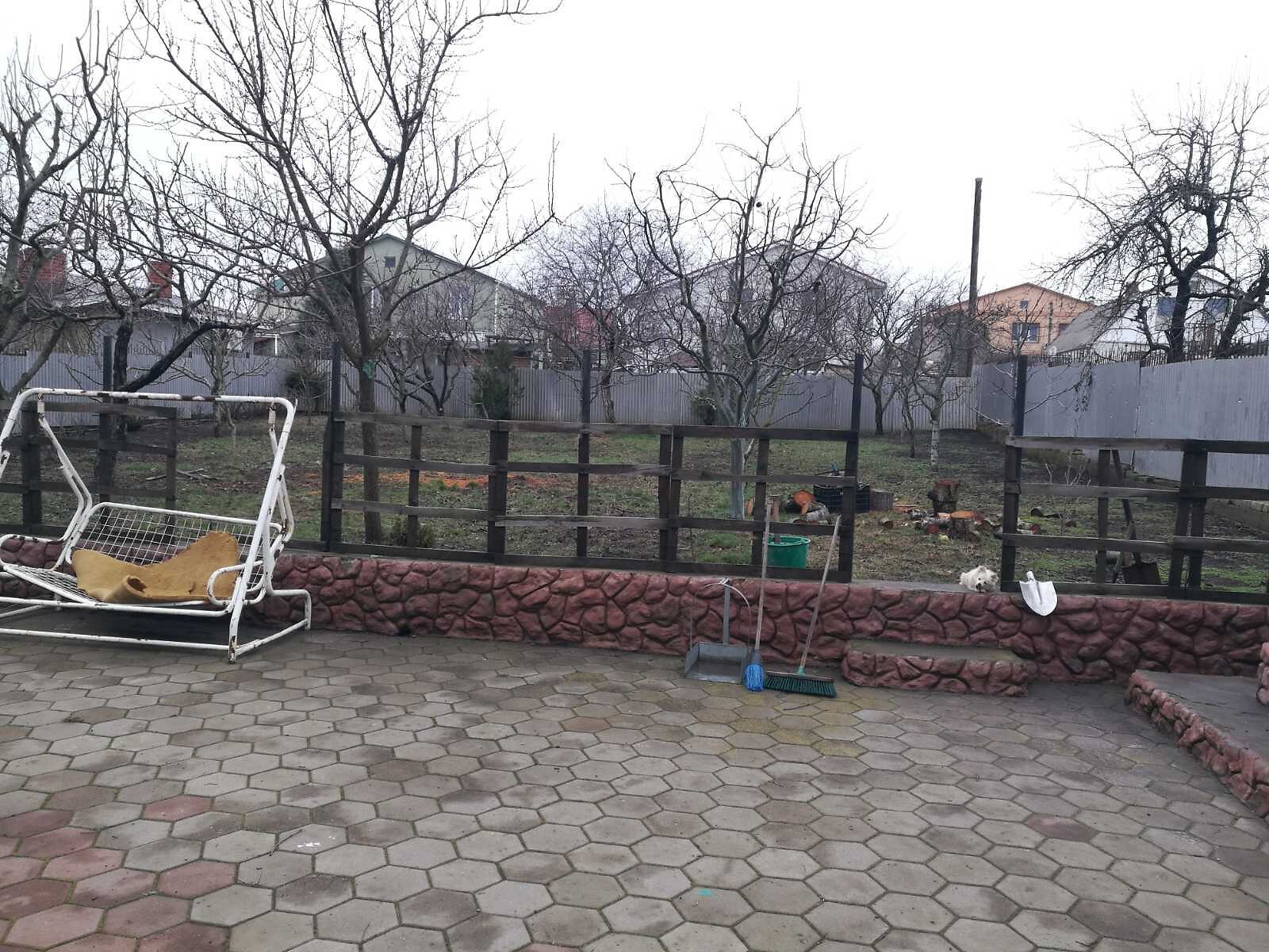 трехэтажный дом с гаражом, 396.6 кв. м, ракушечник (ракушняк). Продажа в Одессе район Золотая Горка фото 1