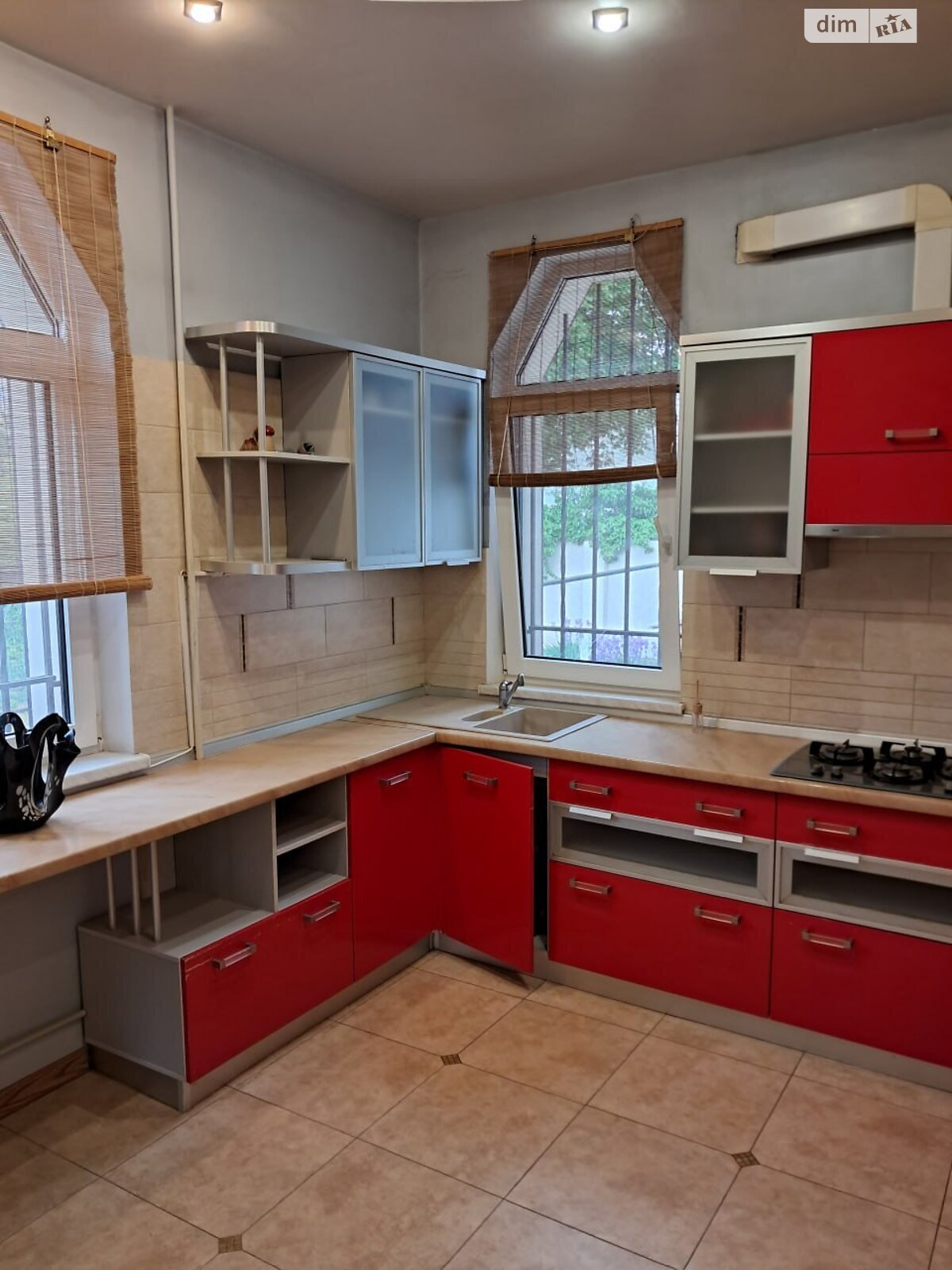 двухэтажный дом с отоплением, 282 кв. м, ракушечник (ракушняк). Продажа в Одессе район Золотая Горка фото 1 двухэтажный дом с отоплением, 282 кв. м, ракушечник (ракушняк). Продажа в Одессе район Золотая Горка фото 1
