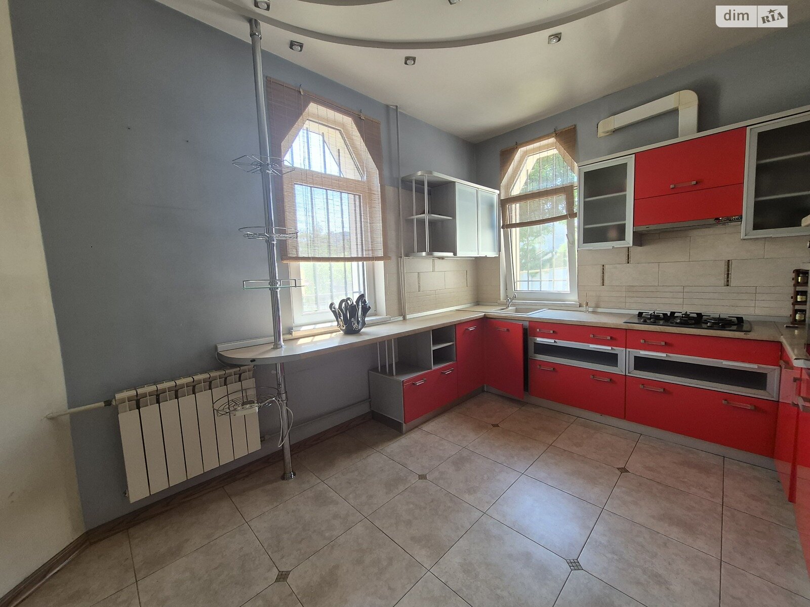 двоповерховий будинок з верандою, 290 кв. м, ракушечник (ракушняк). Продаж у Лиманці фото 1 двоповерховий будинок з верандою, 290 кв. м, ракушечник (ракушняк). Продаж у Лиманці фото 1