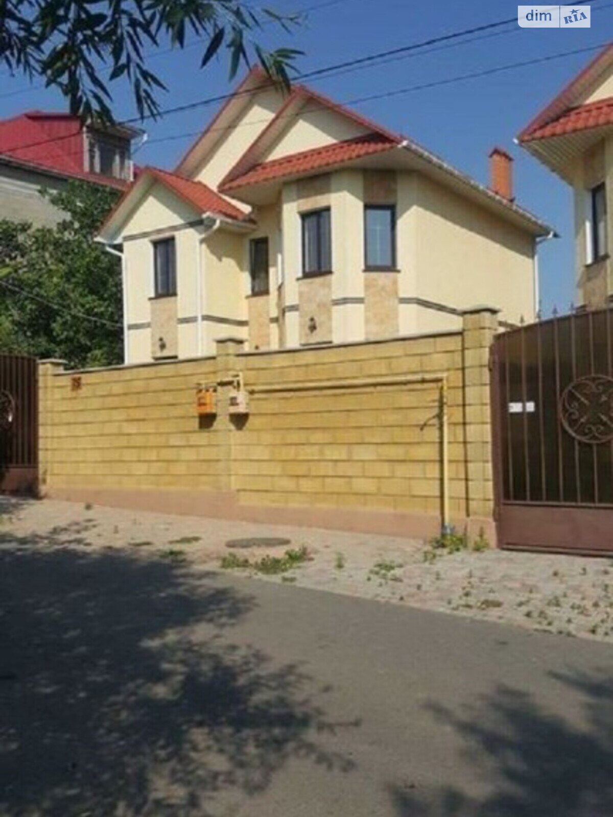 двухэтажный дом с мансардой, 160 кв. м, газобетон. Продажа в Одессе район Золотая Горка фото 1