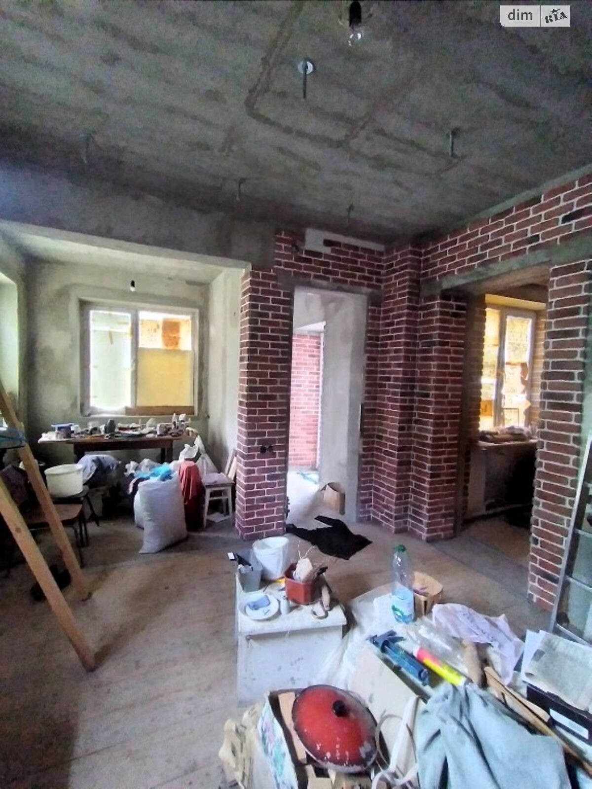 двоповерховий будинок з опаленням, 302.8 кв. м, цегла. Продаж у Лиманці фото 1 двоповерховий будинок з опаленням, 302.8 кв. м, цегла. Продаж у Лиманці фото 1