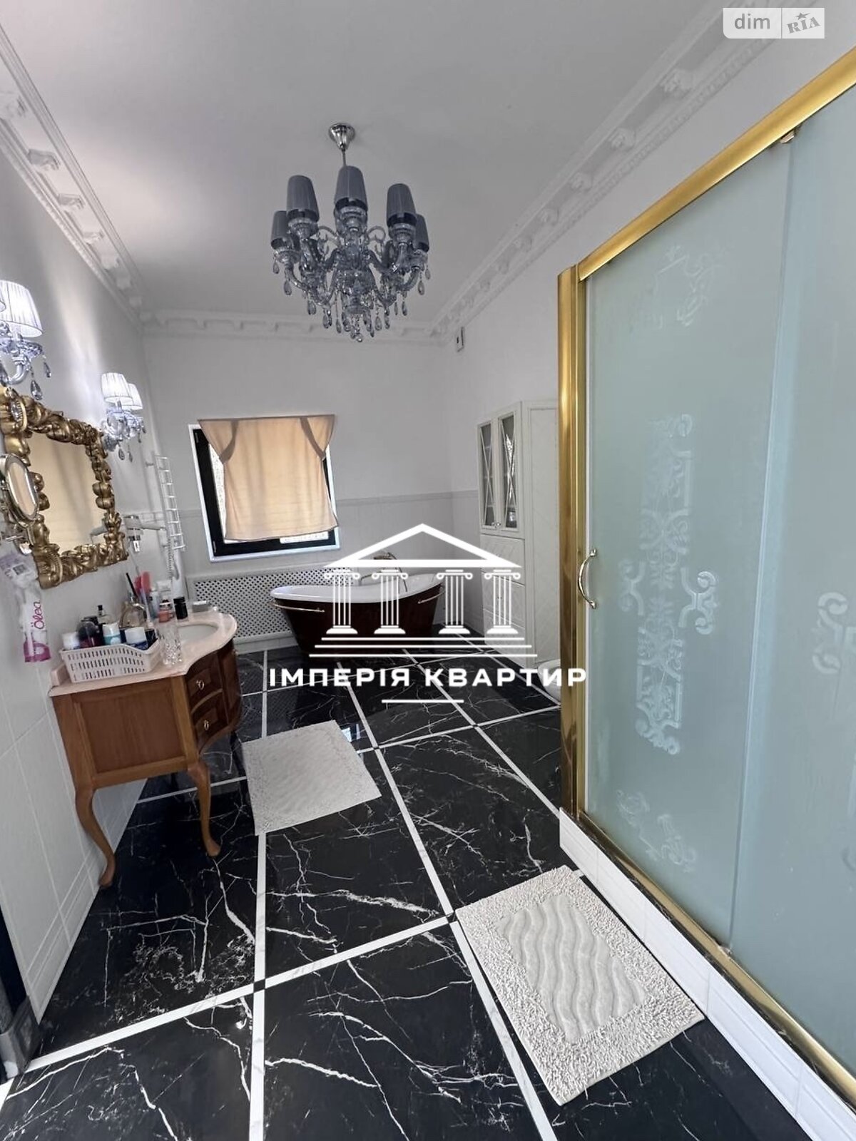 двоповерховий будинок з верандою, 360 кв. м, цегла. Продаж у Олешках фото 1 двоповерховий будинок з верандою, 360 кв. м, цегла. Продаж у Олешках фото 1