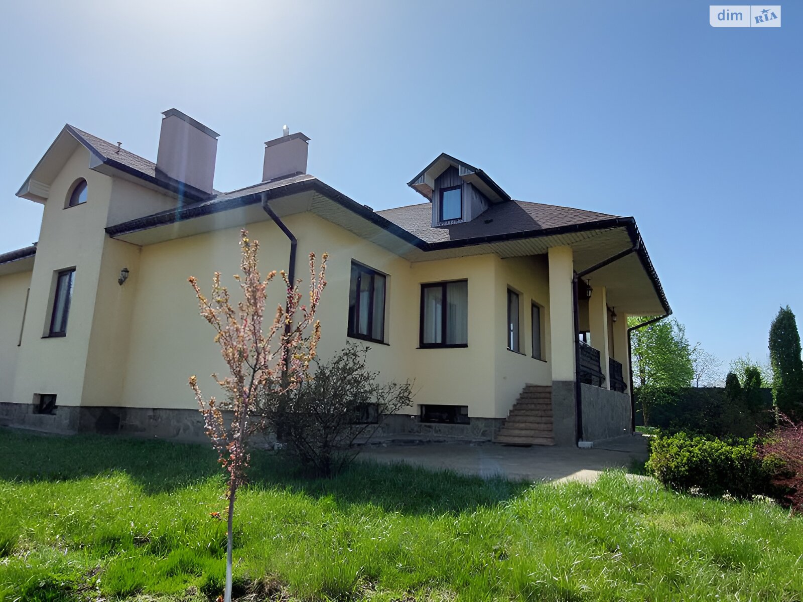 двухэтажный дом с гаражом, 530 кв. м, ракушечник (ракушняк). Продажа в Олейниковой Слободе фото 1 двухэтажный дом с гаражом, 530 кв. м, ракушечник (ракушняк). Продажа в Олейниковой Слободе фото 1