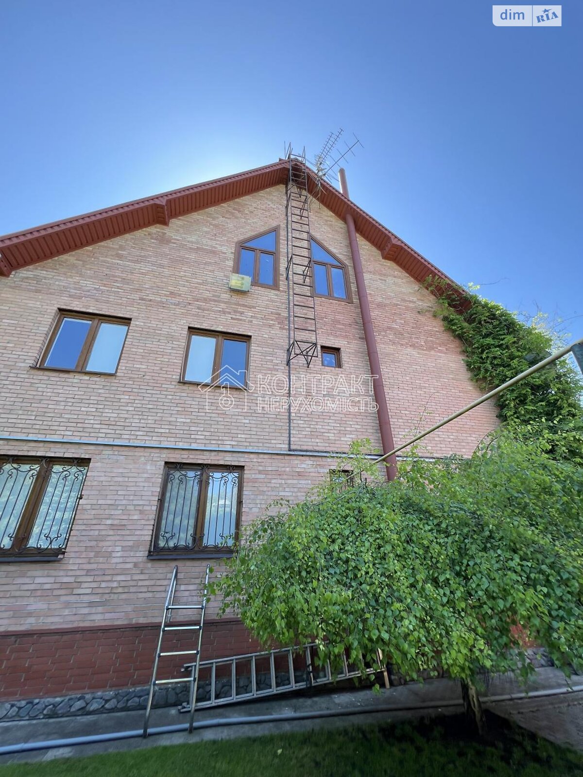 двоповерховий будинок, 300 кв. м, кирпич. Продаж у Вільхівці фото 1 двоповерховий будинок, 300 кв. м, кирпич. Продаж у Вільхівці фото 1