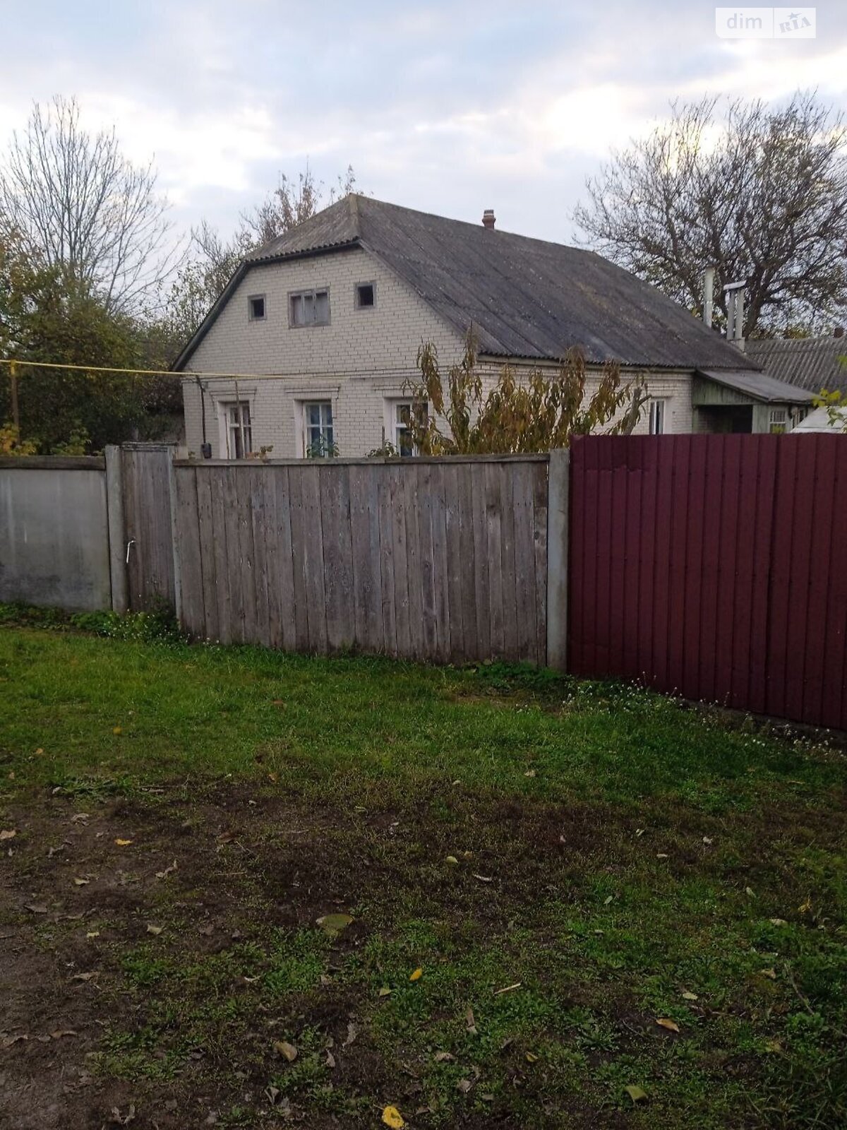 одноэтажный дом с отоплением, 100 кв. м, дерево и кирпич. Продажа в Ольшане фото 1